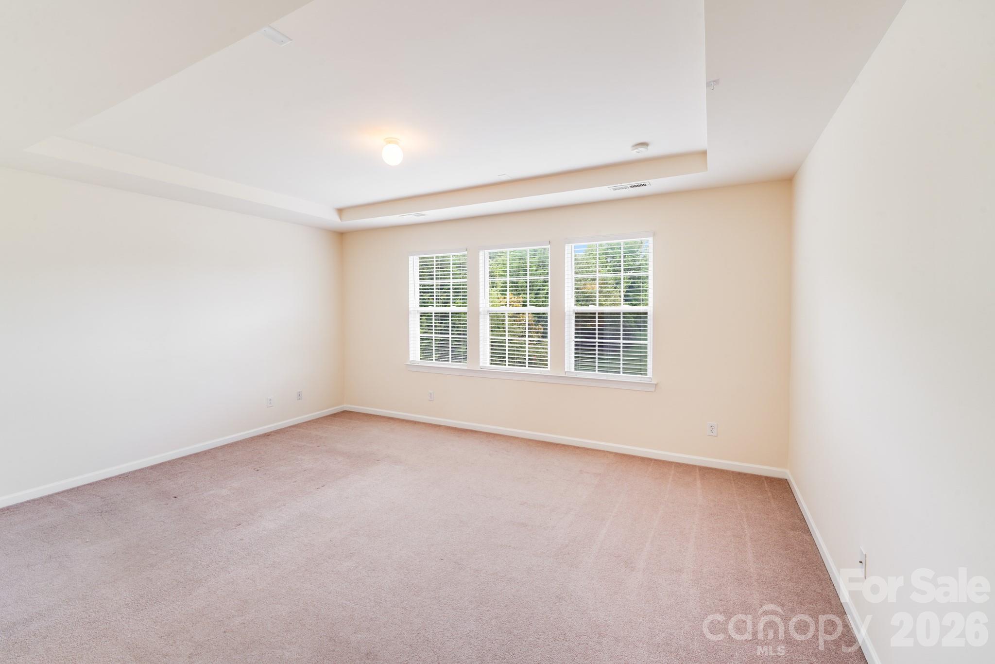 6227 Castlecove Road — Charlotte