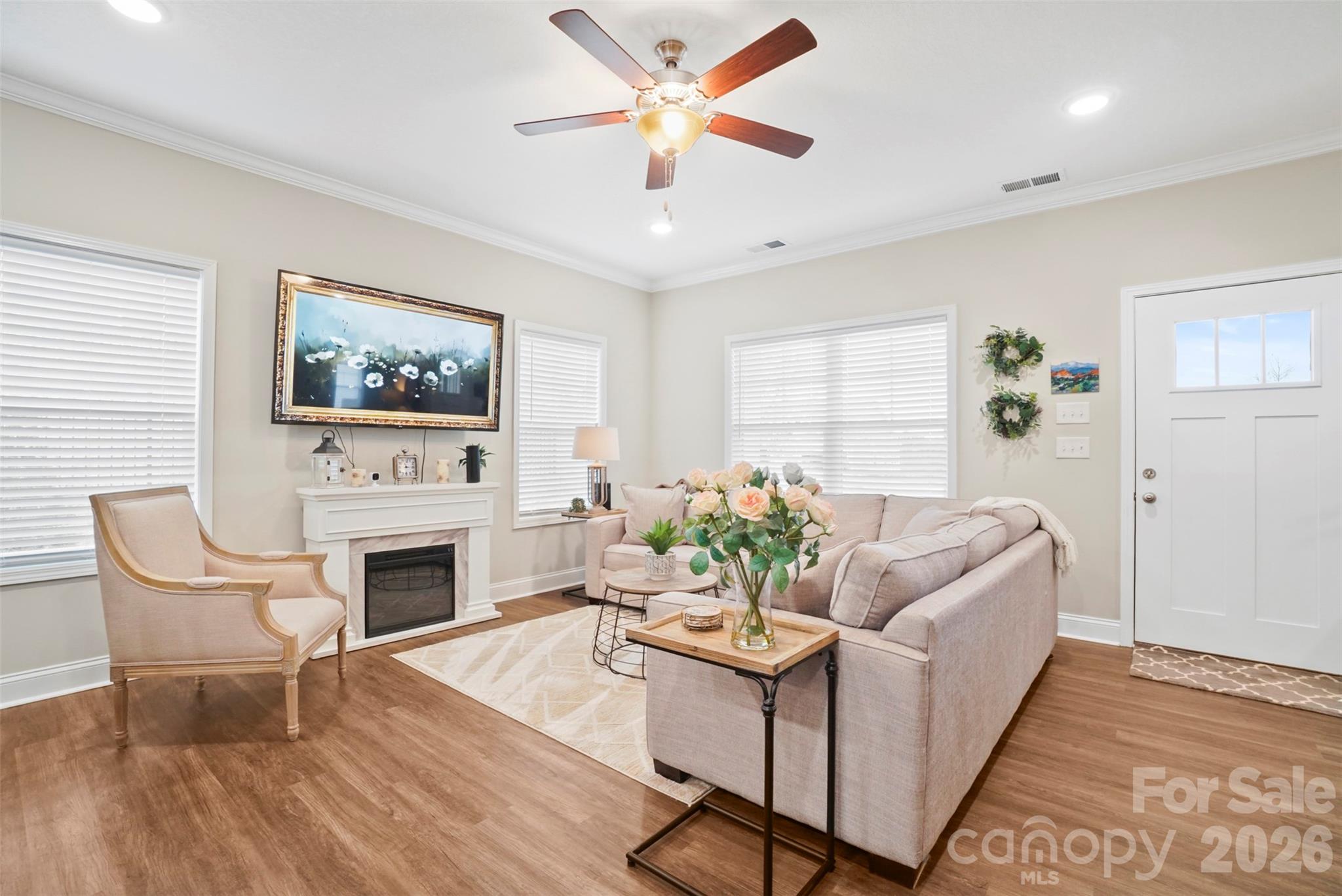 11249 Island VIew Lane — Lancaster