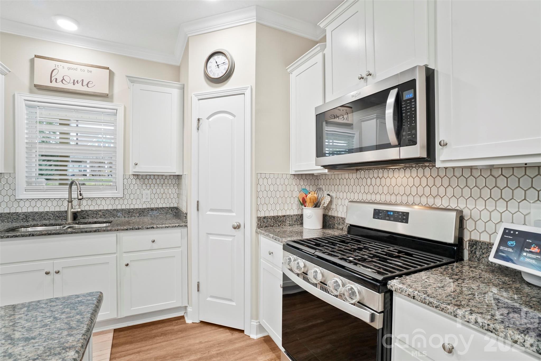 11249 Island VIew Lane — Lancaster