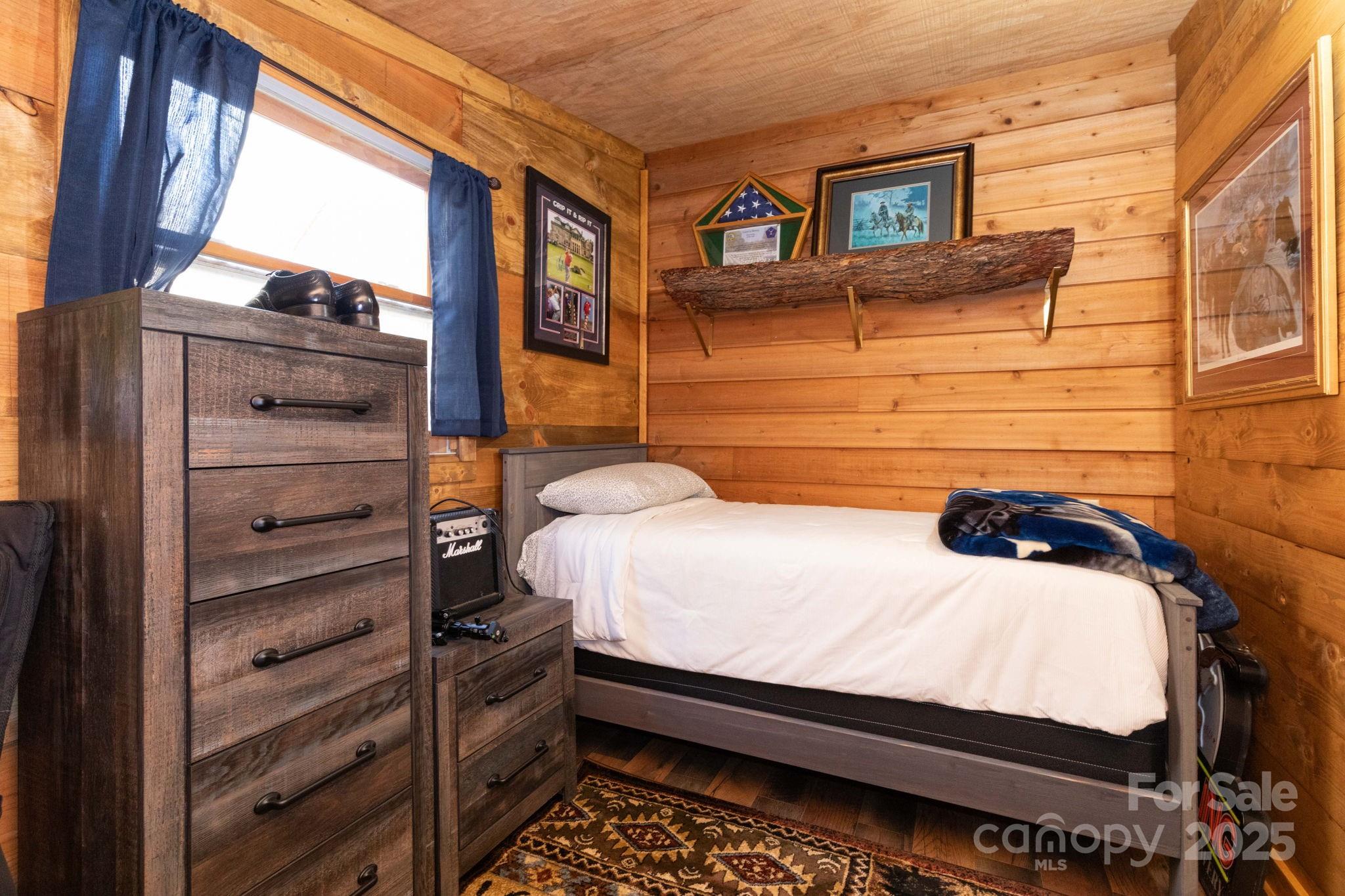1010 amd 1014 Melton Branch Road — Bakersville