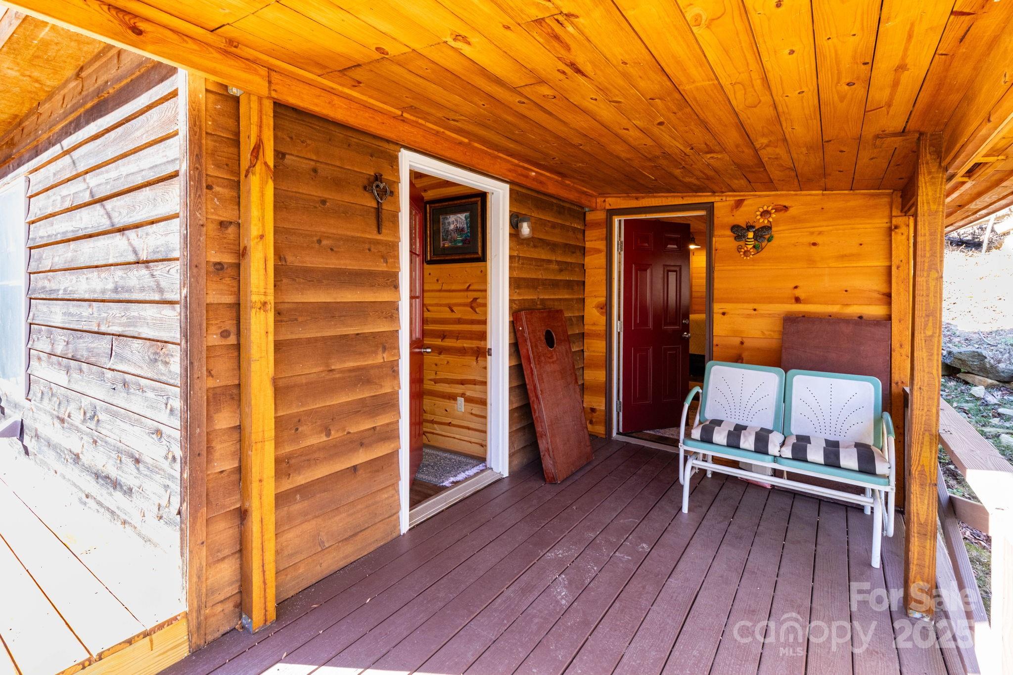 1010 amd 1014 Melton Branch Road — Bakersville