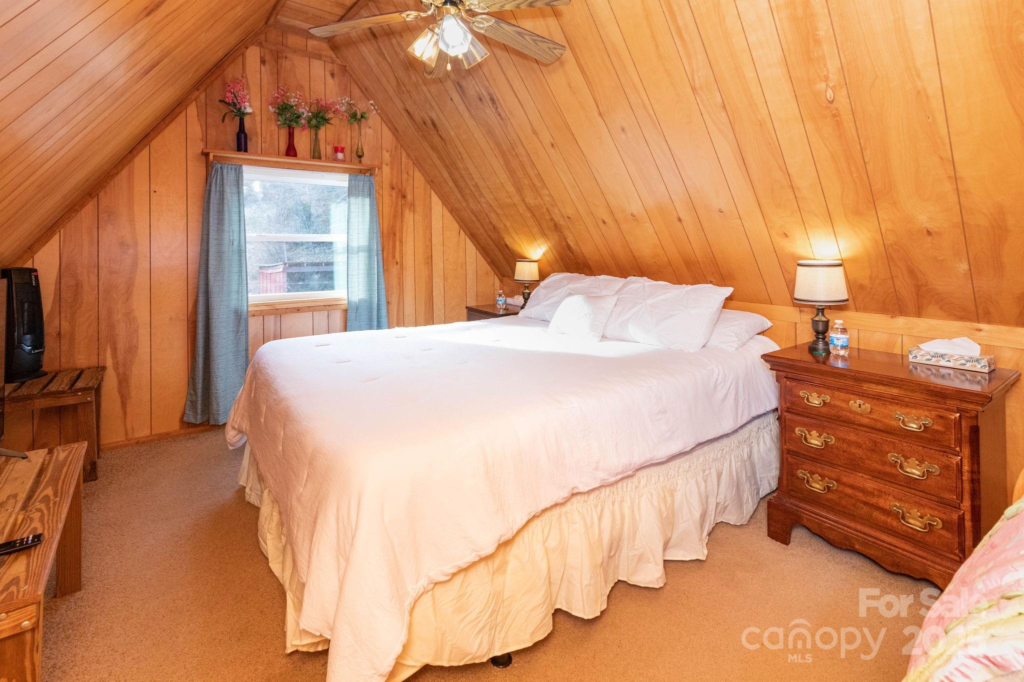 1010 amd 1014 Melton Branch Road — Bakersville