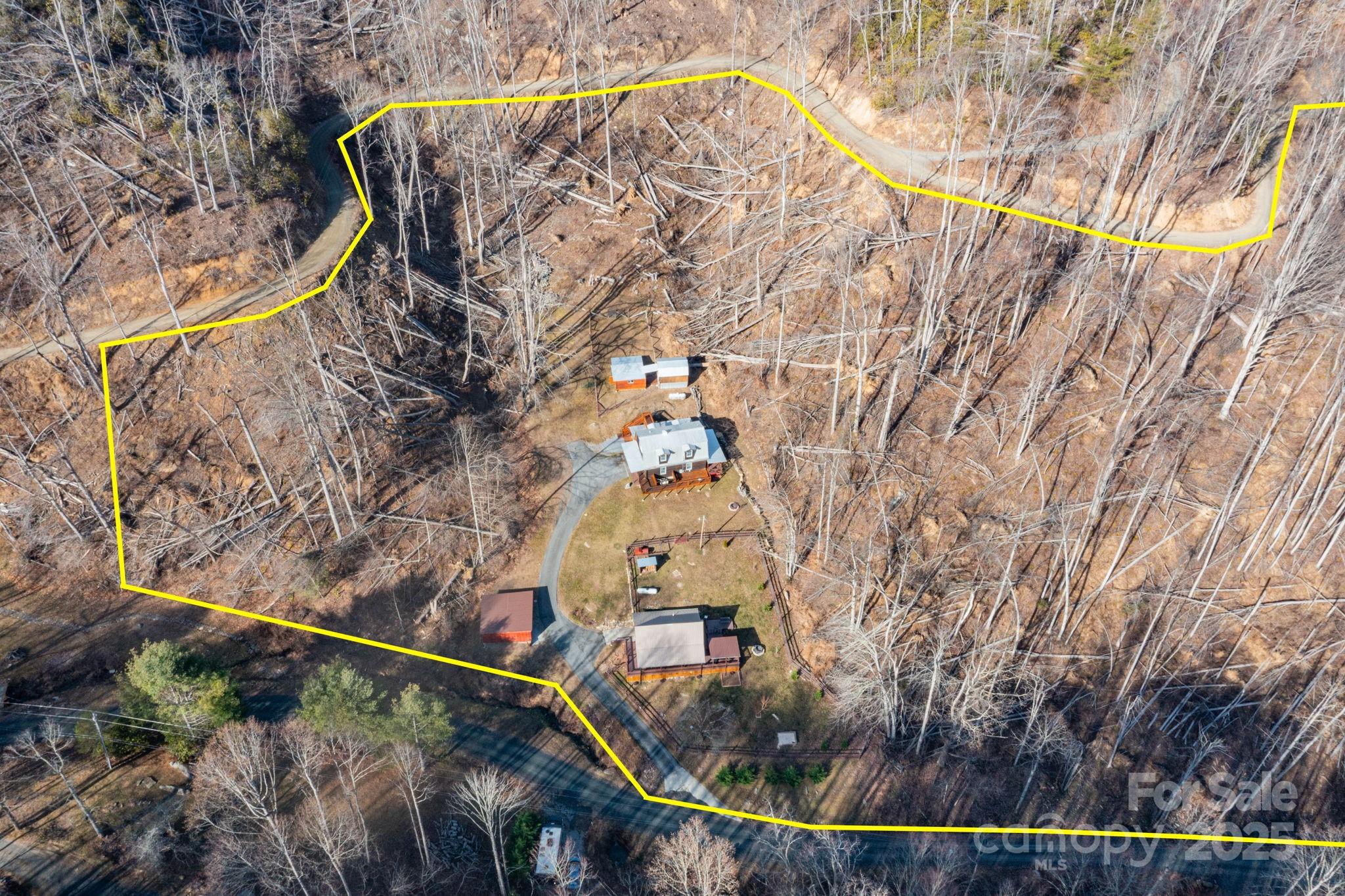 1010 amd 1014 Melton Branch Road — Bakersville