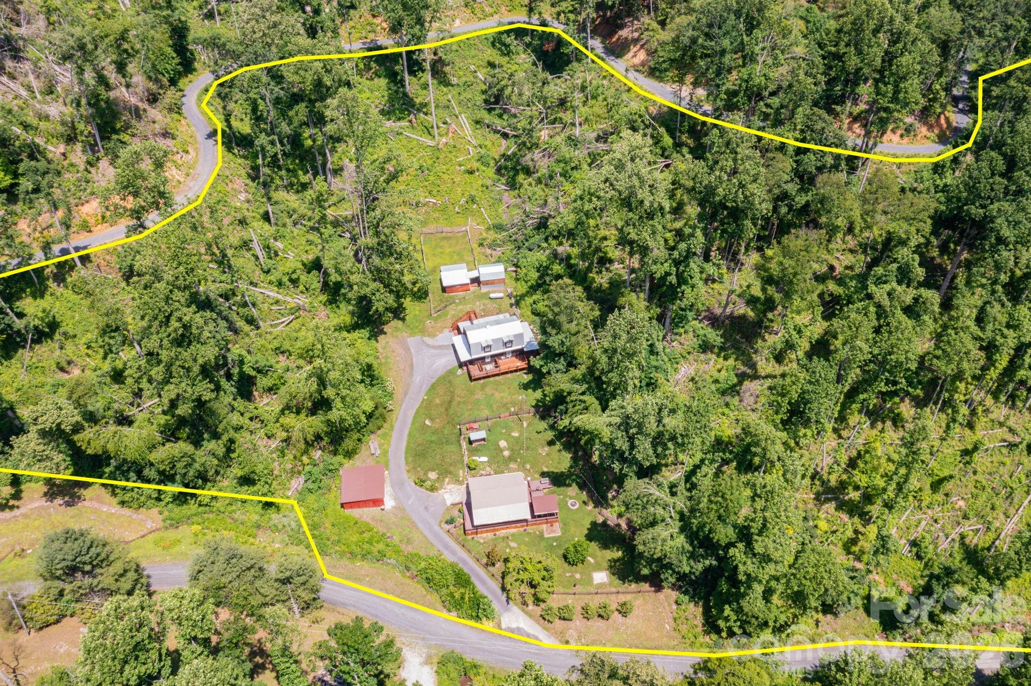 1010 and 1014 Melton Branch Road — Bakersville