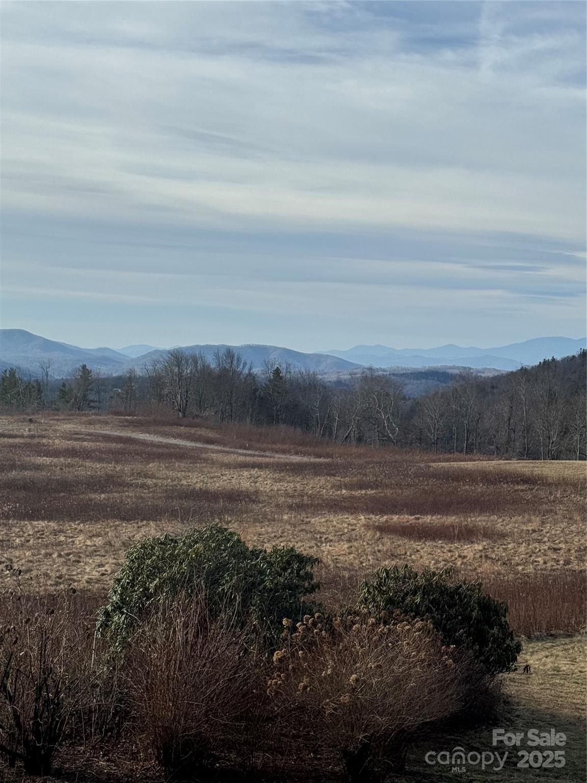 160 Crestwood Circle — Newland