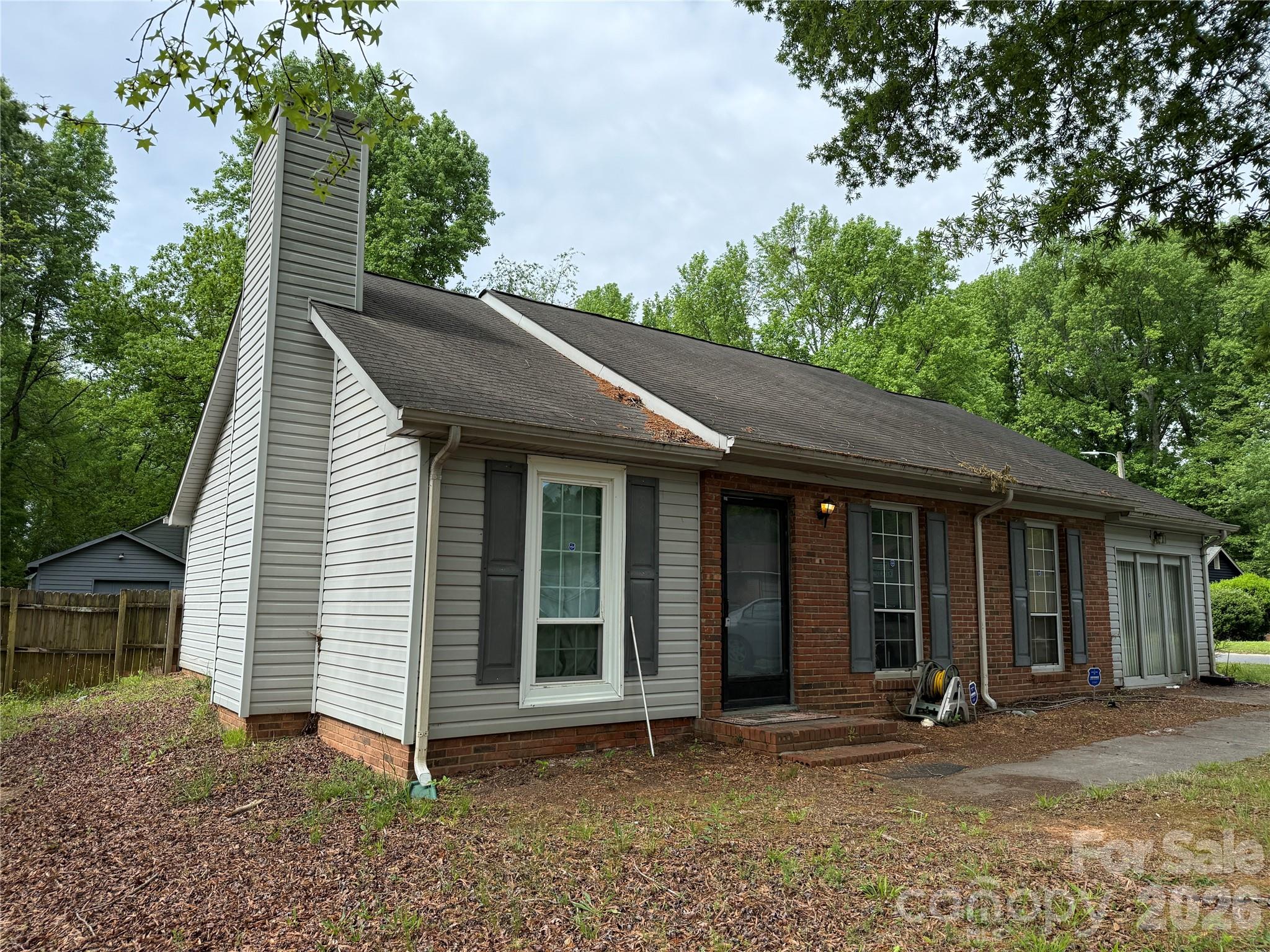 6000 Crosswood Court — Charlotte