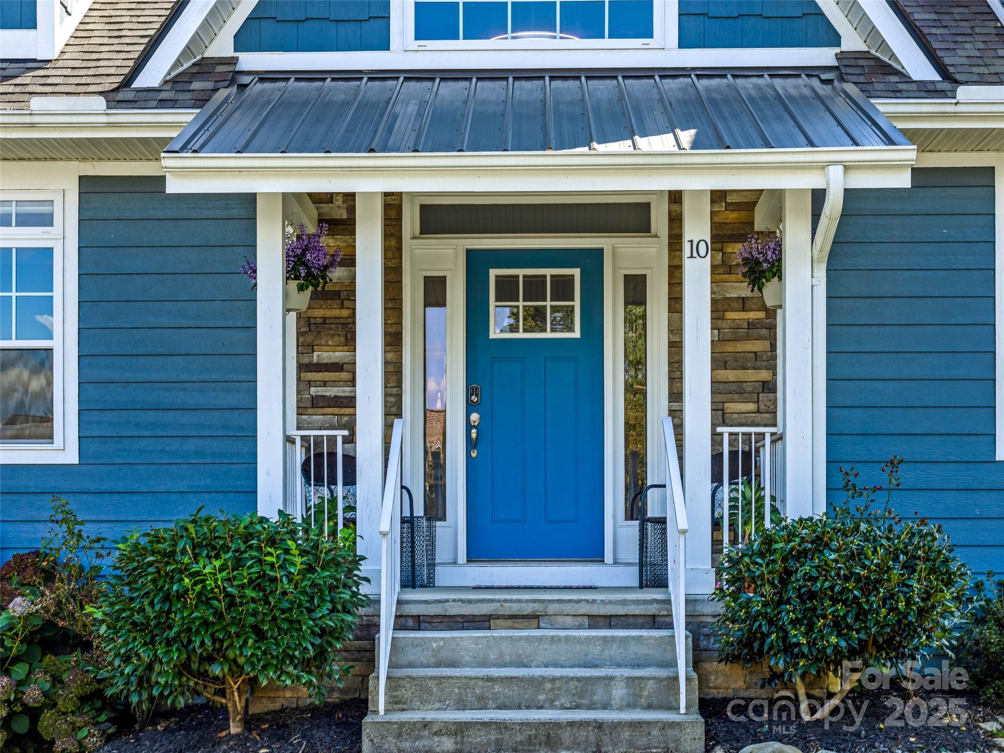 10 Warbler Drive — Fletcher