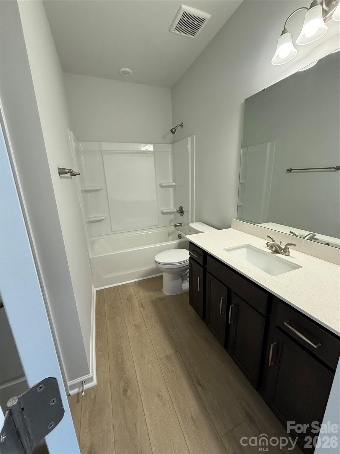 1657 Piper Creek Avenue — Newton