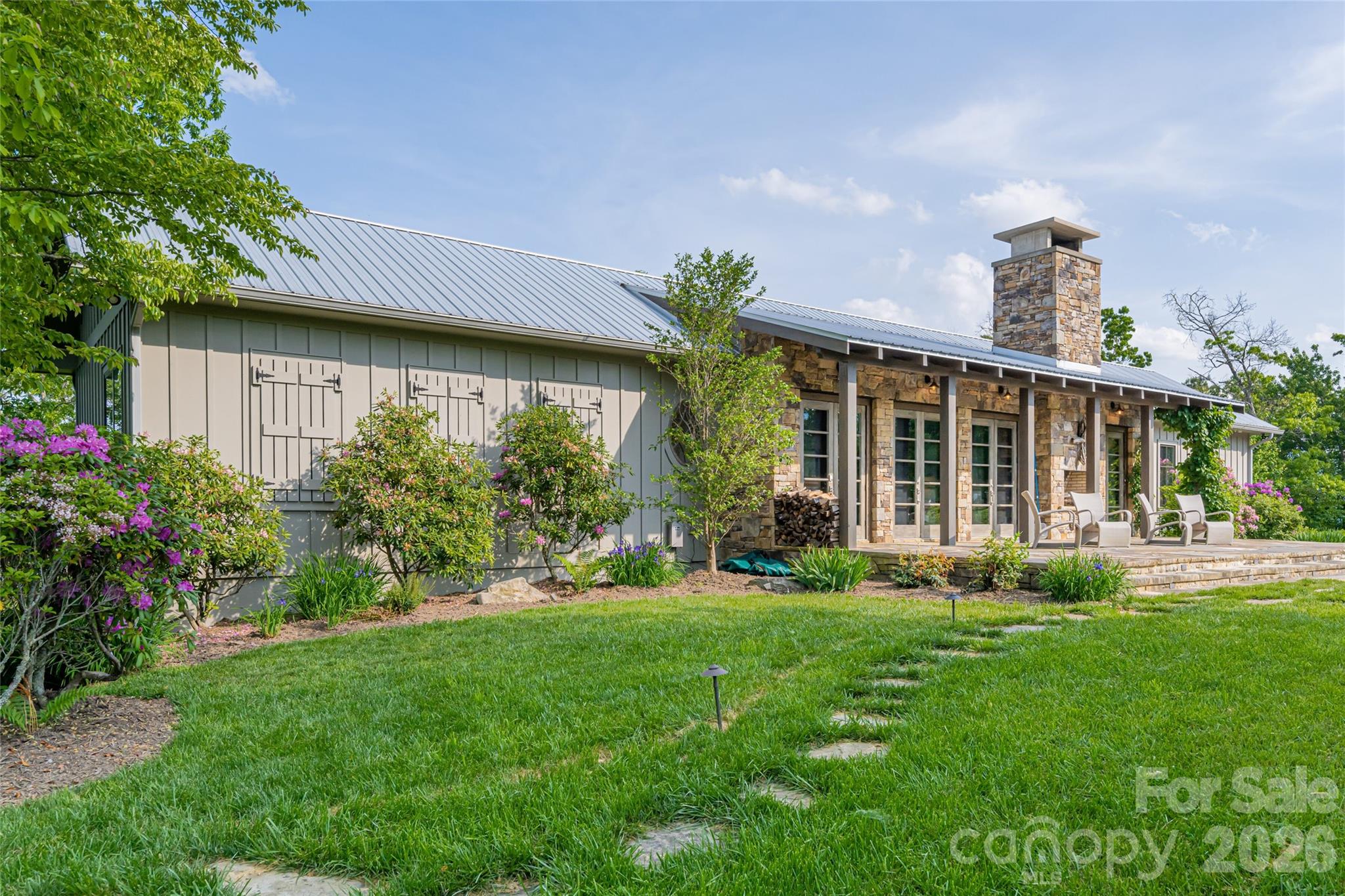 532 Tsali Crossing N — Bryson City