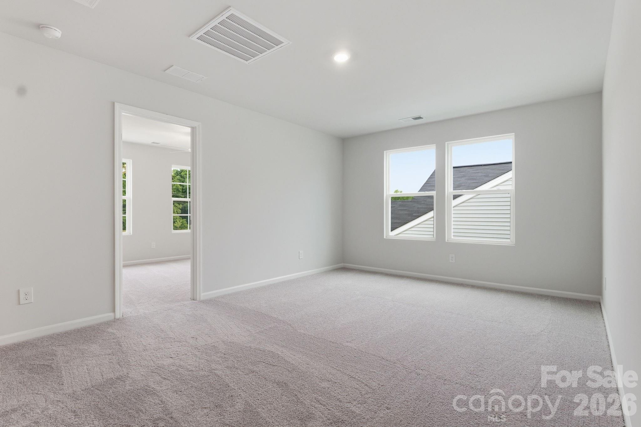 940 Leyna Court — Newton