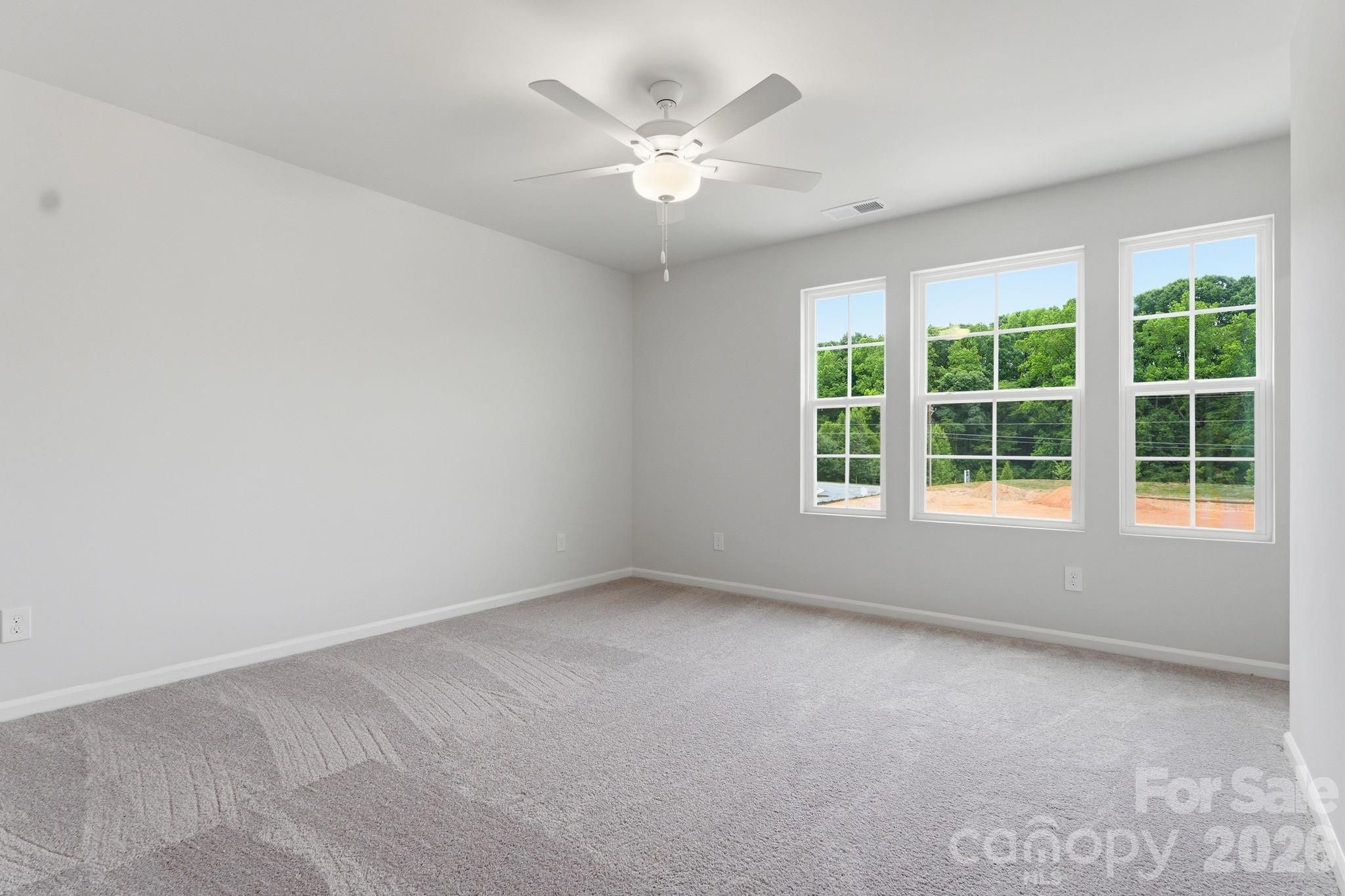 940 Leyna Court — Newton