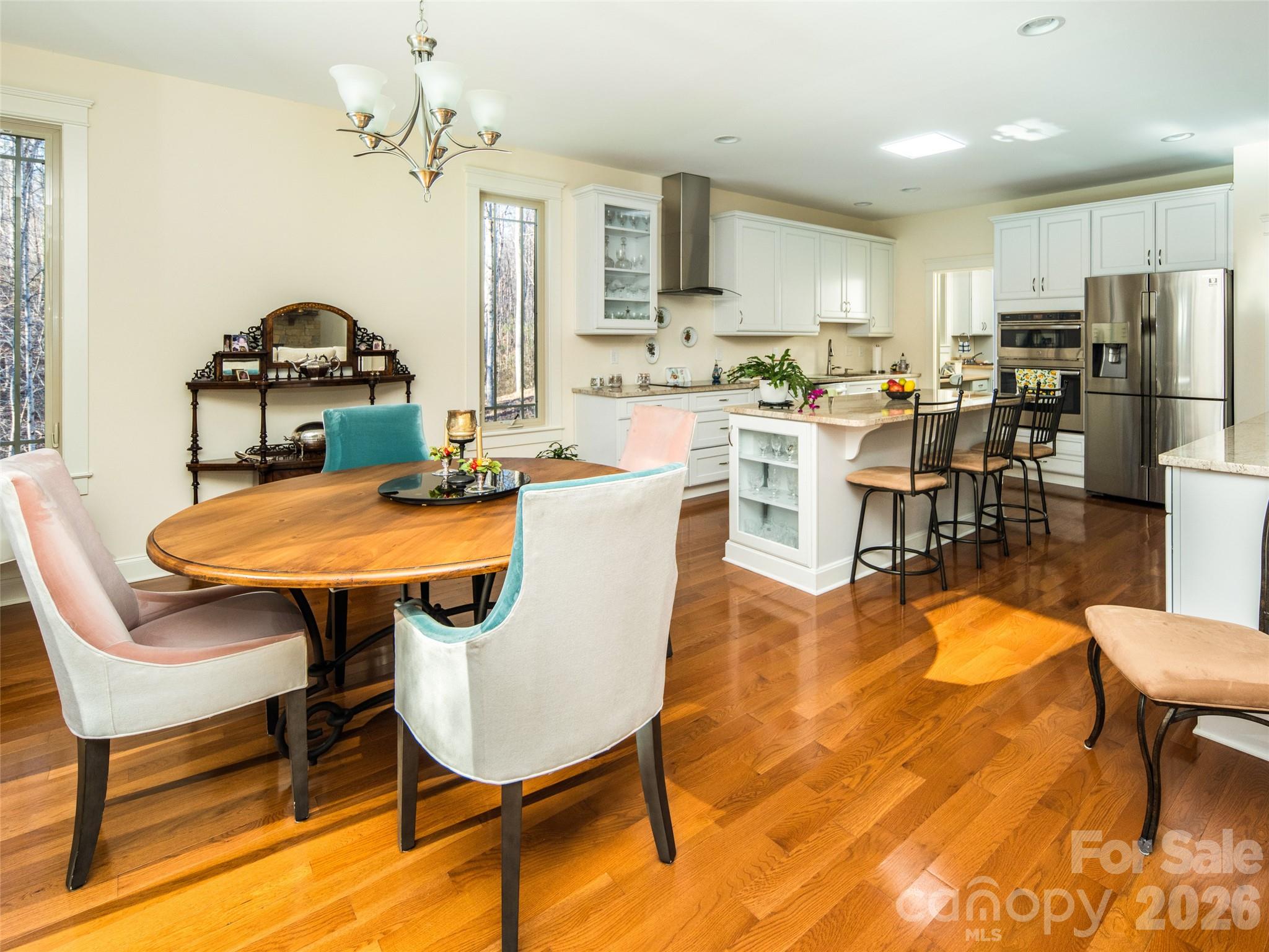 123 Orvis Stone Circle — Biltmore Lake