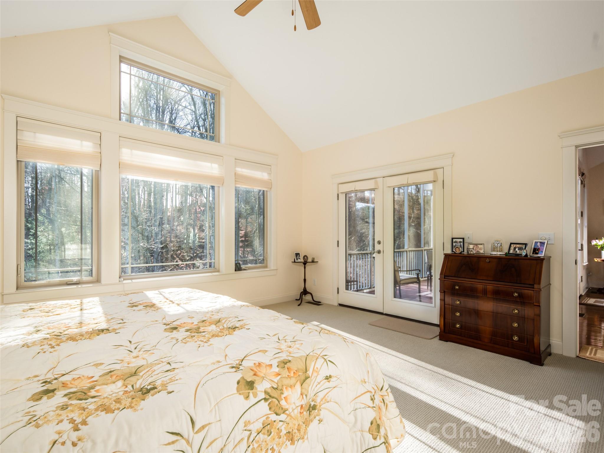 123 Orvis Stone Circle — Biltmore Lake