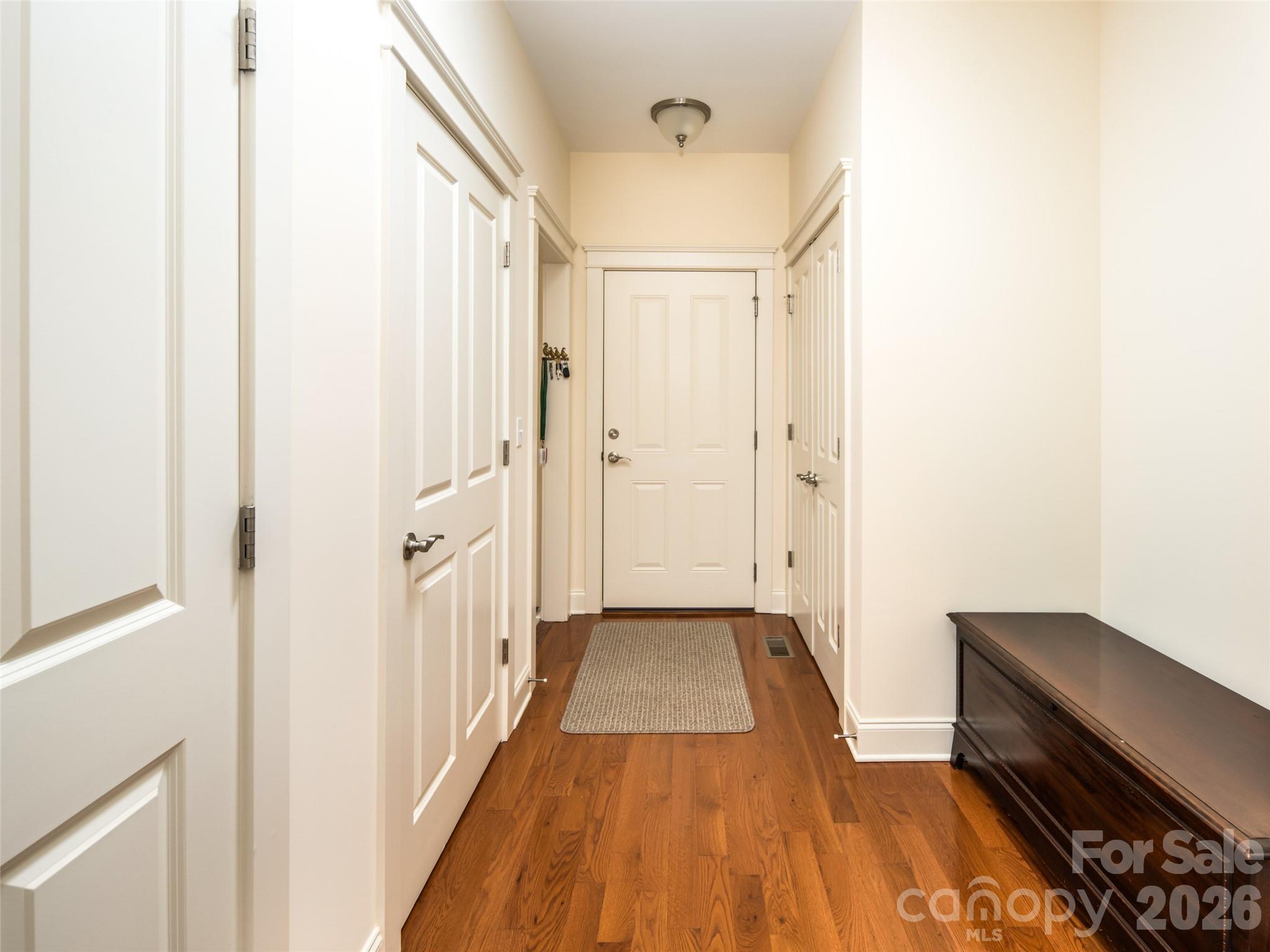 123 Orvis Stone Circle — Biltmore Lake