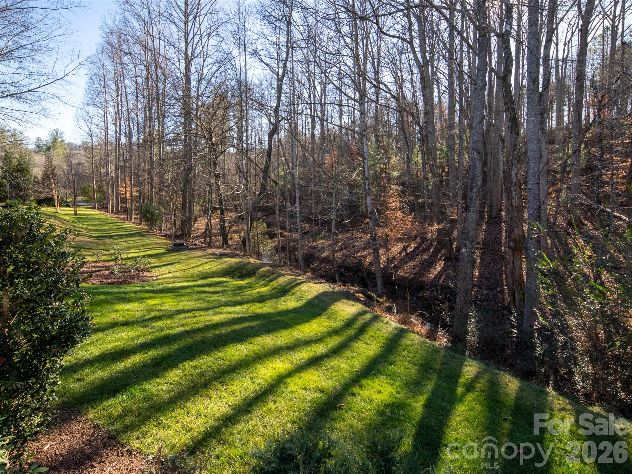 123 Orvis Stone Circle — Biltmore Lake