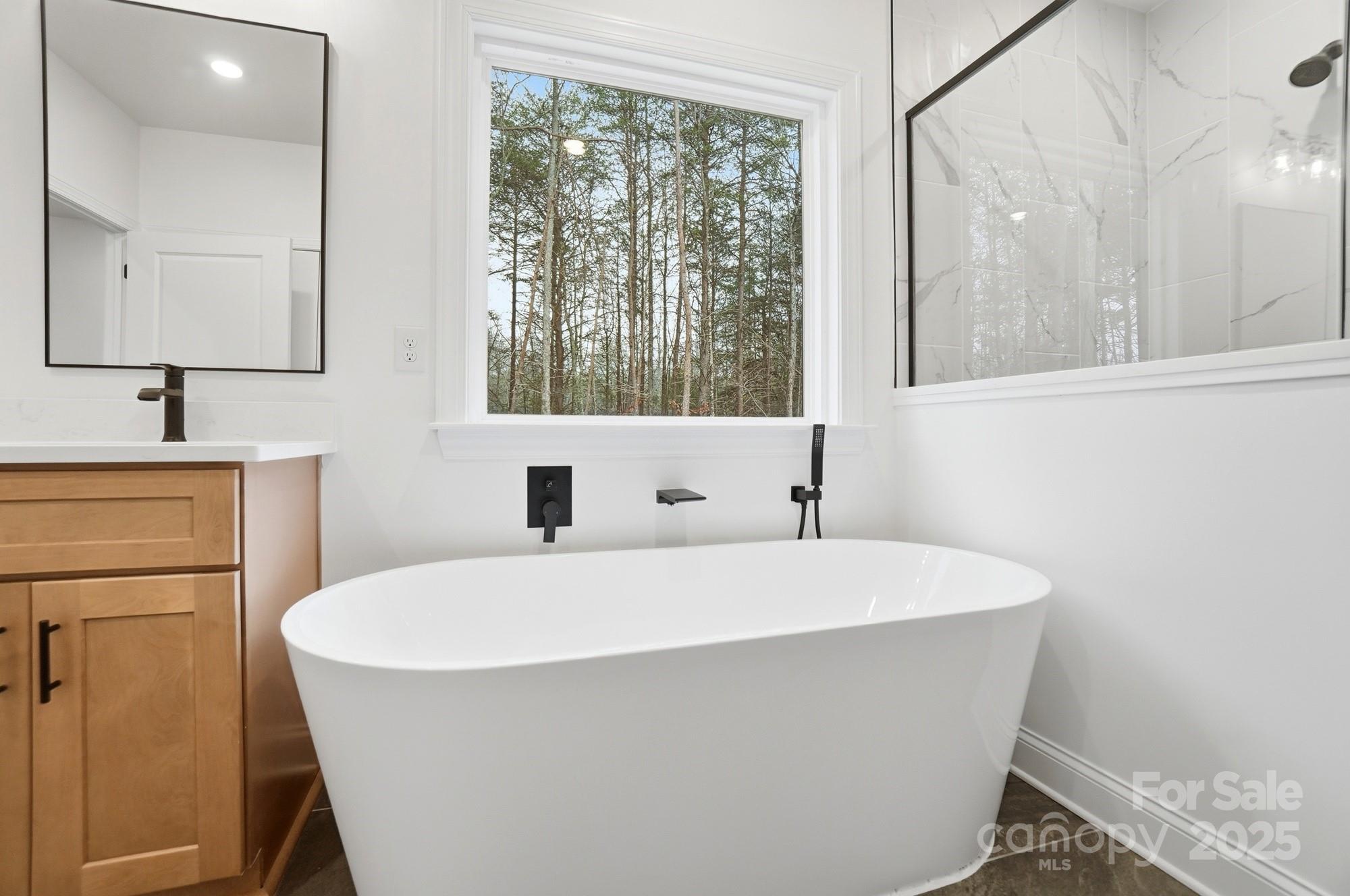 124 Rollingbrook Road — Kings Mountain