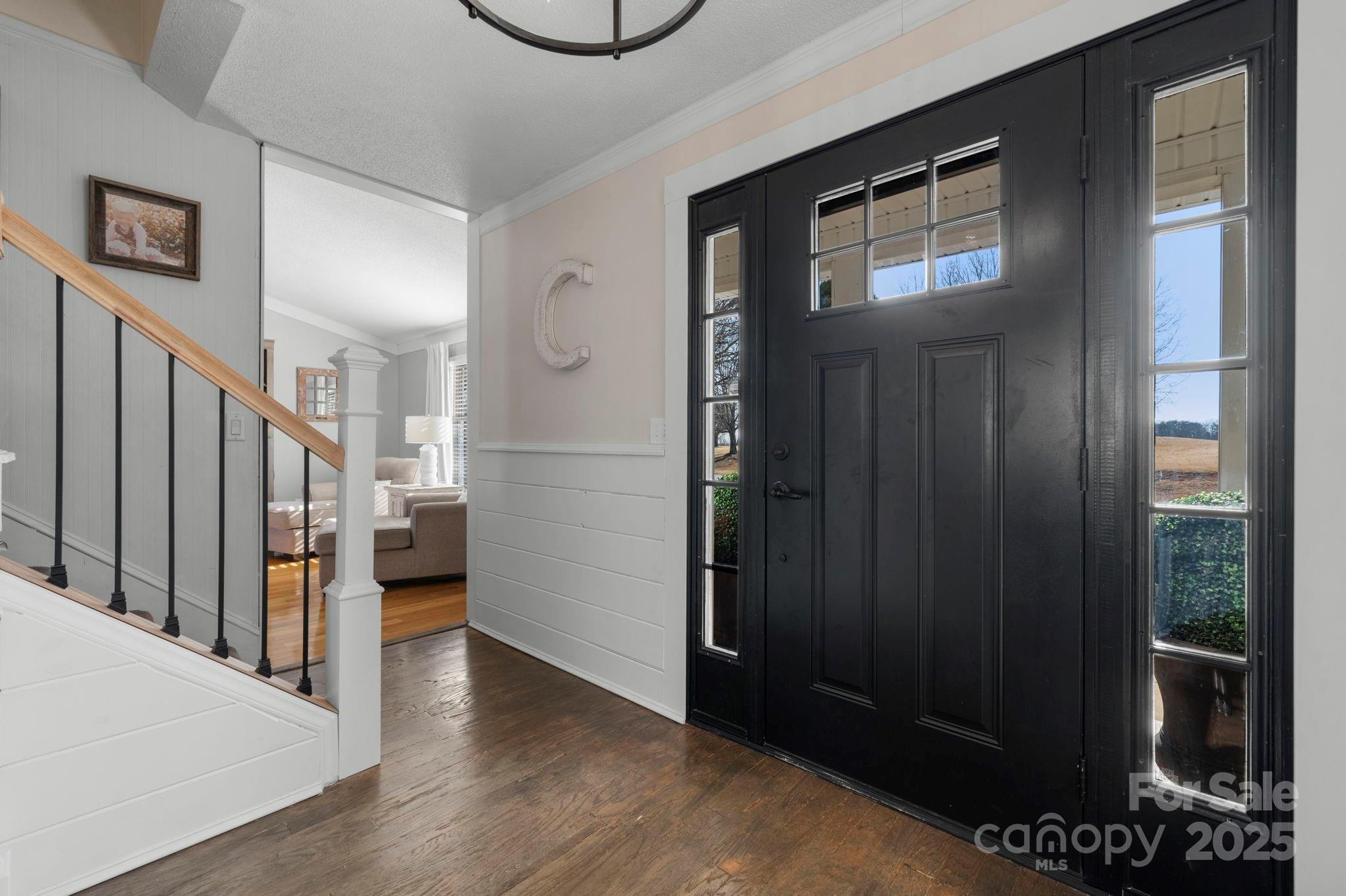 20 Meandering Way — Granite Falls
