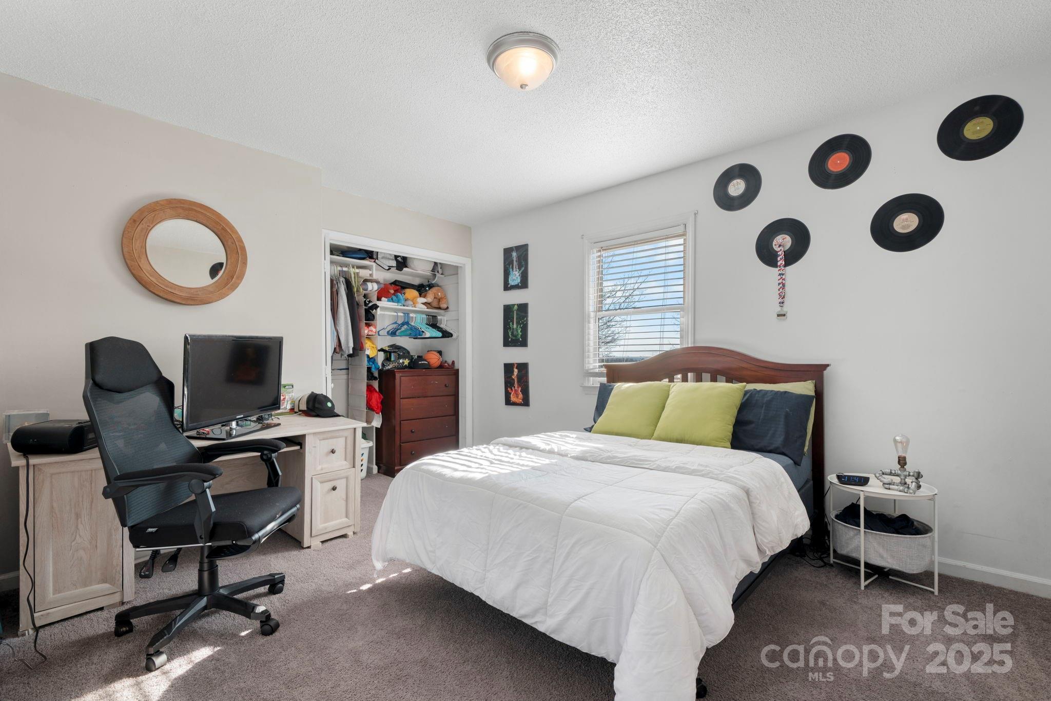 20 Meandering Way — Granite Falls