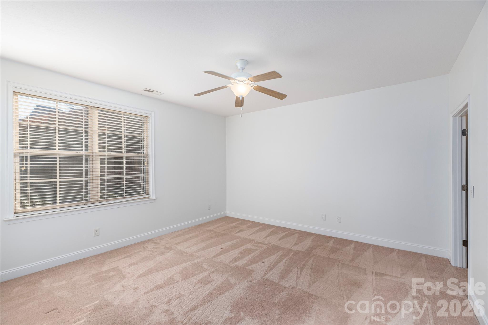 122 Outlook Circle — Swannanoa