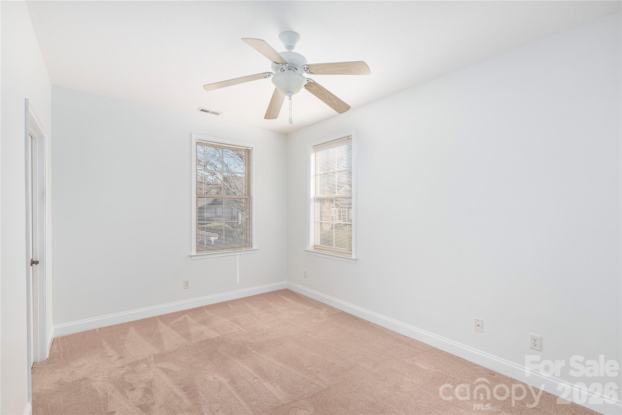 122 Outlook Circle — Swannanoa