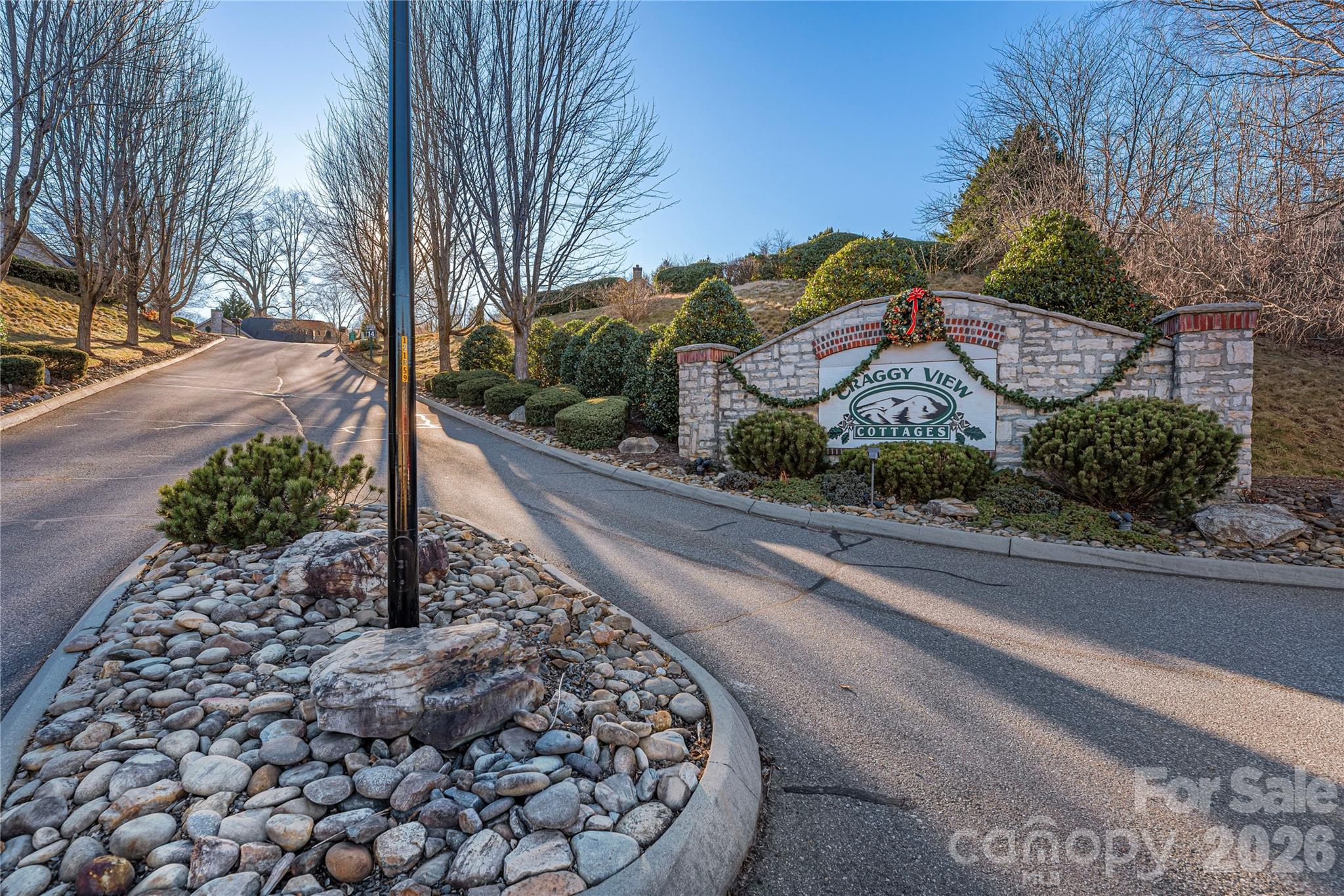 122 Outlook Circle — Swannanoa