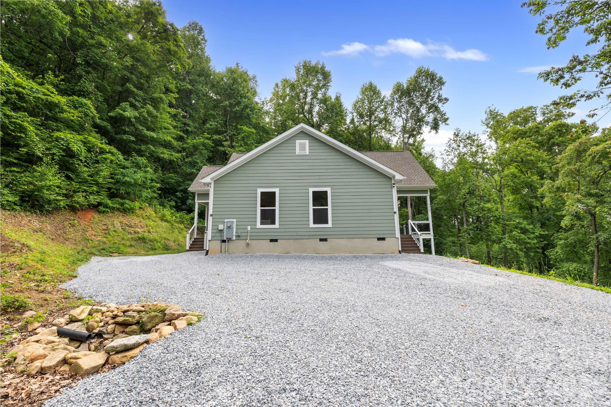 771 Sally Gap Road — Old Fort