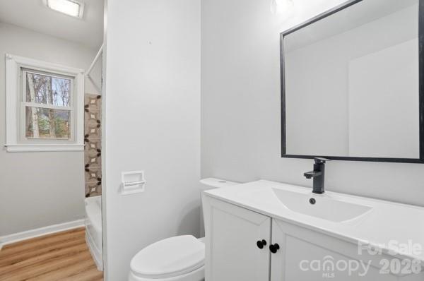 5326 Dolphin Lane — Charlotte