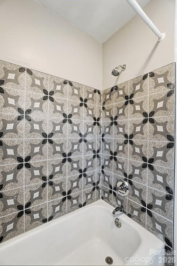 5326 Dolphin Lane — Charlotte