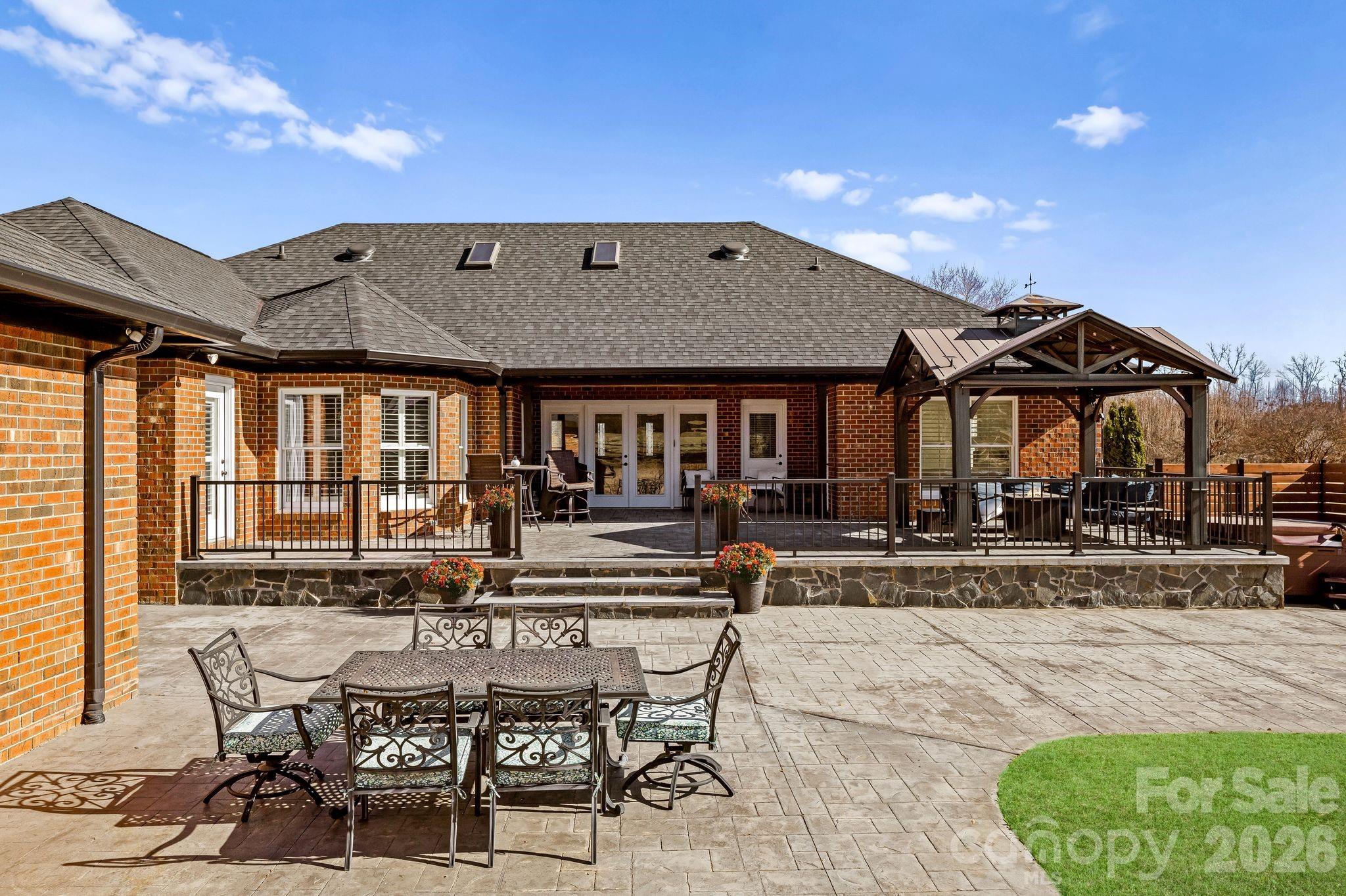 4122 Amarillo Drive SW — Concord