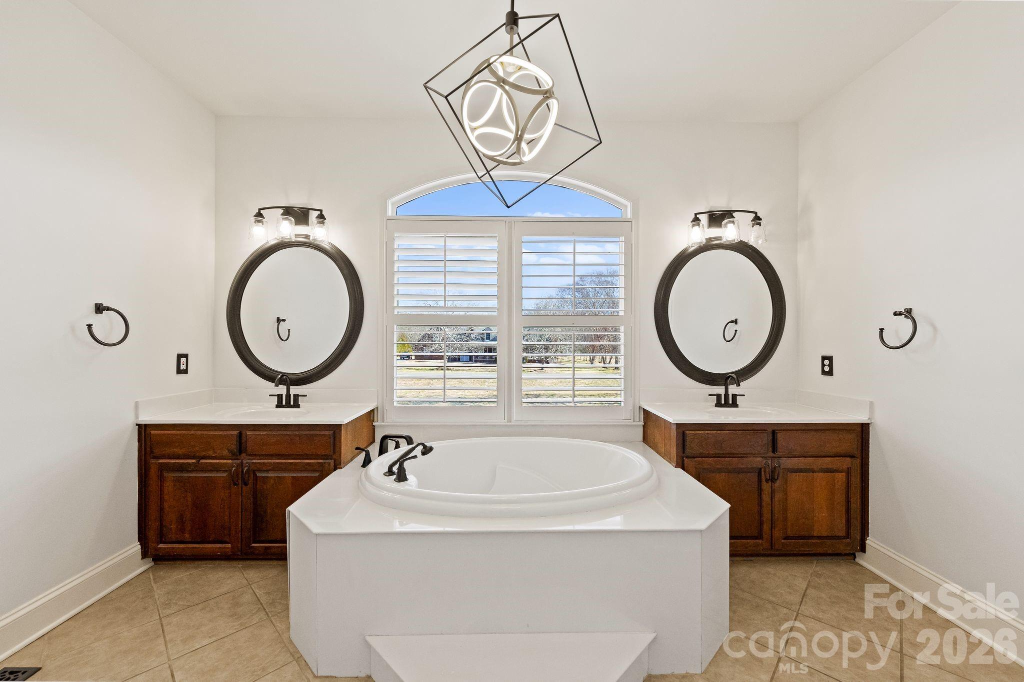 4122 Amarillo Drive SW — Concord