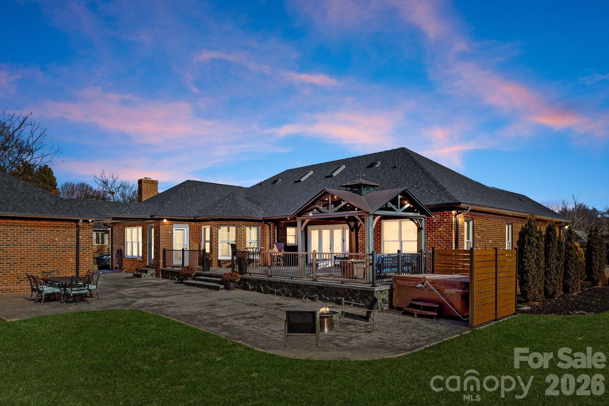 4122 Amarillo Drive SW — Concord