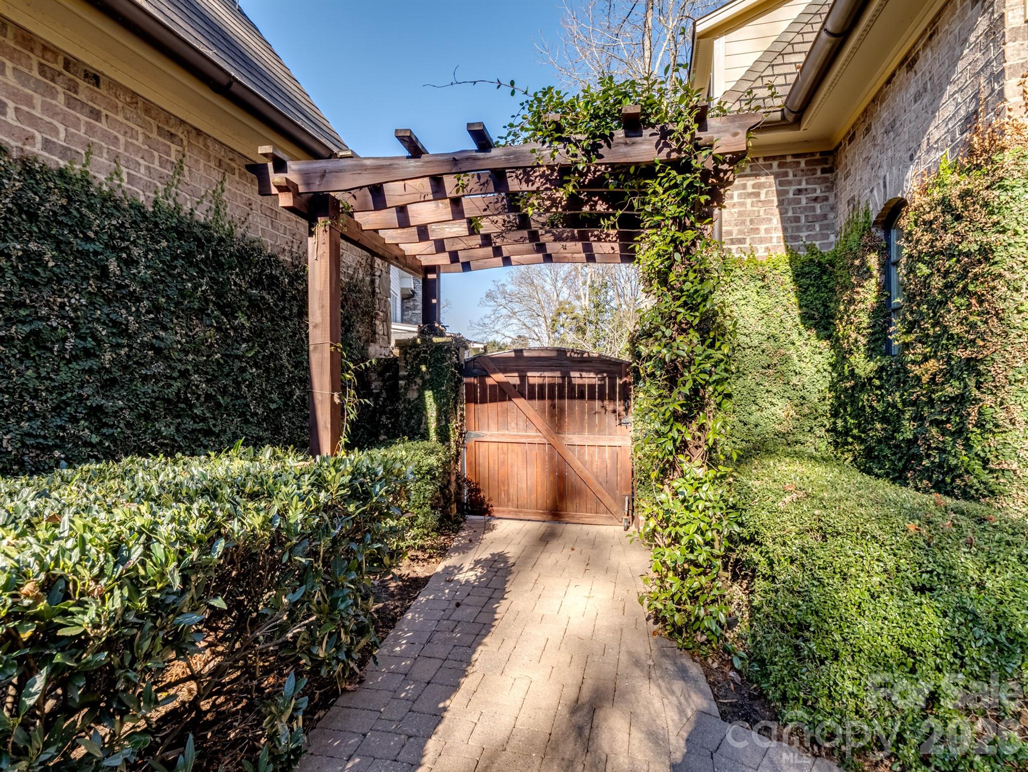 229 Wrenwood Lane — Charlotte