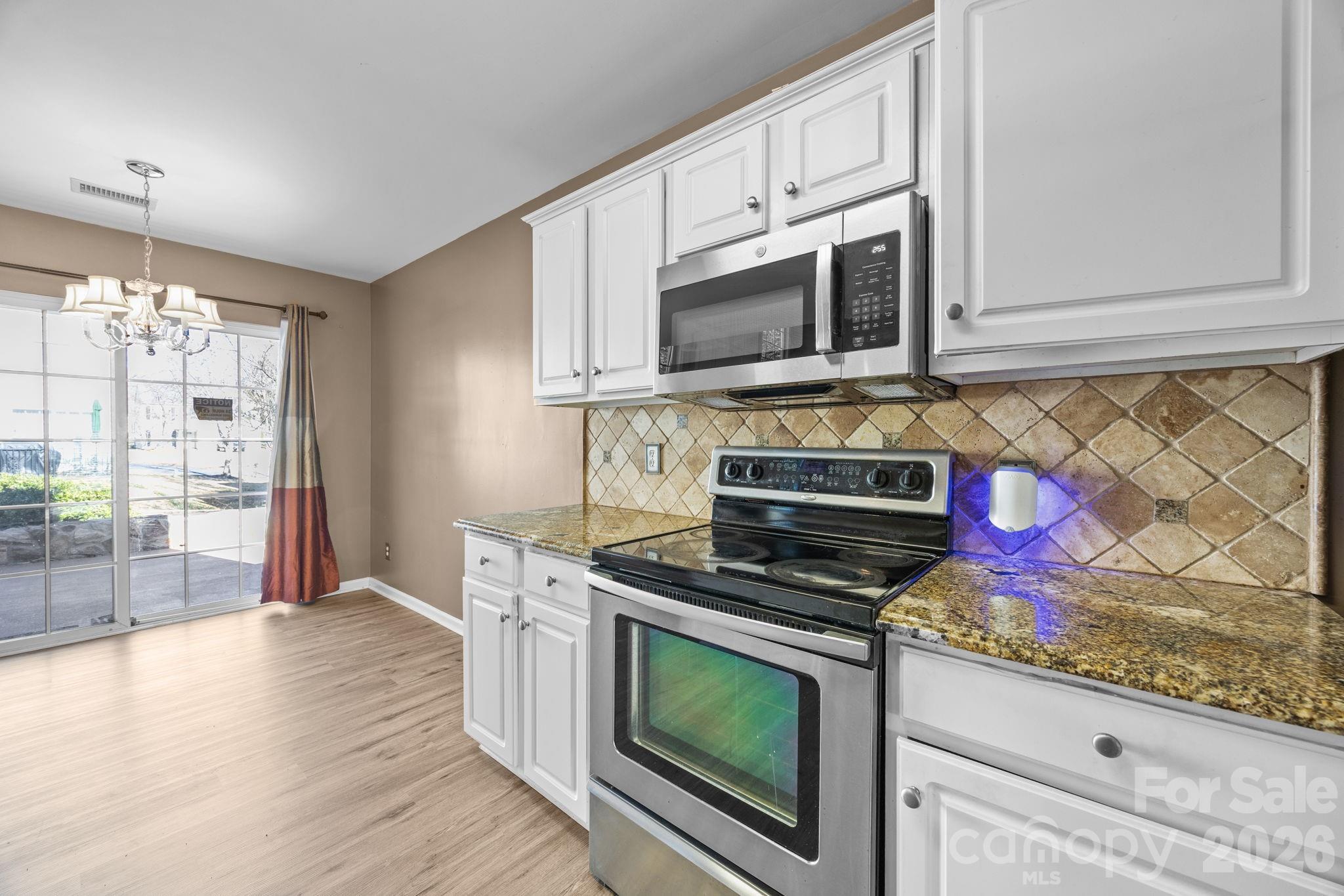 11926 Hawick Valley Lane — Charlotte