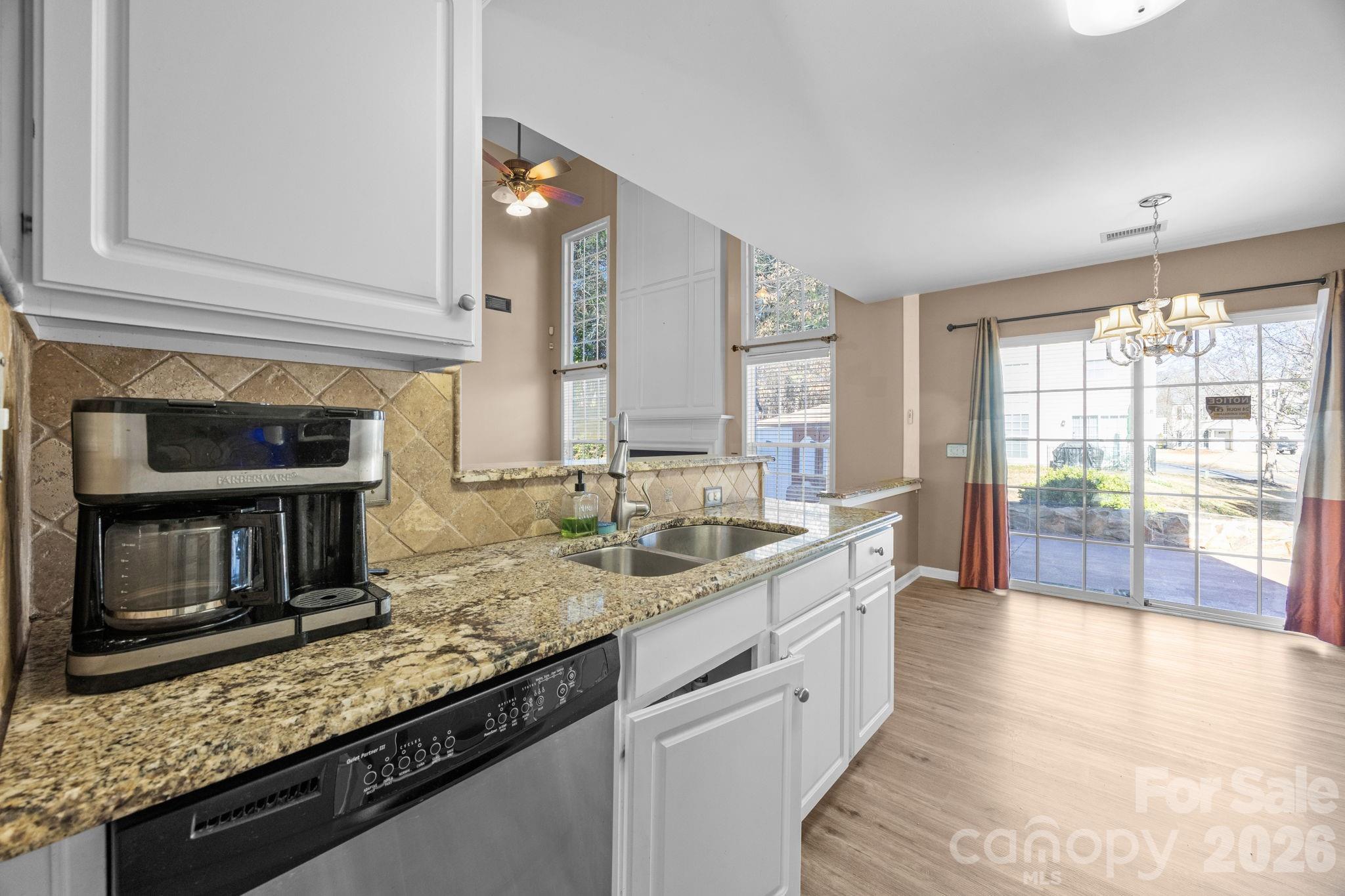 11926 Hawick Valley Lane — Charlotte