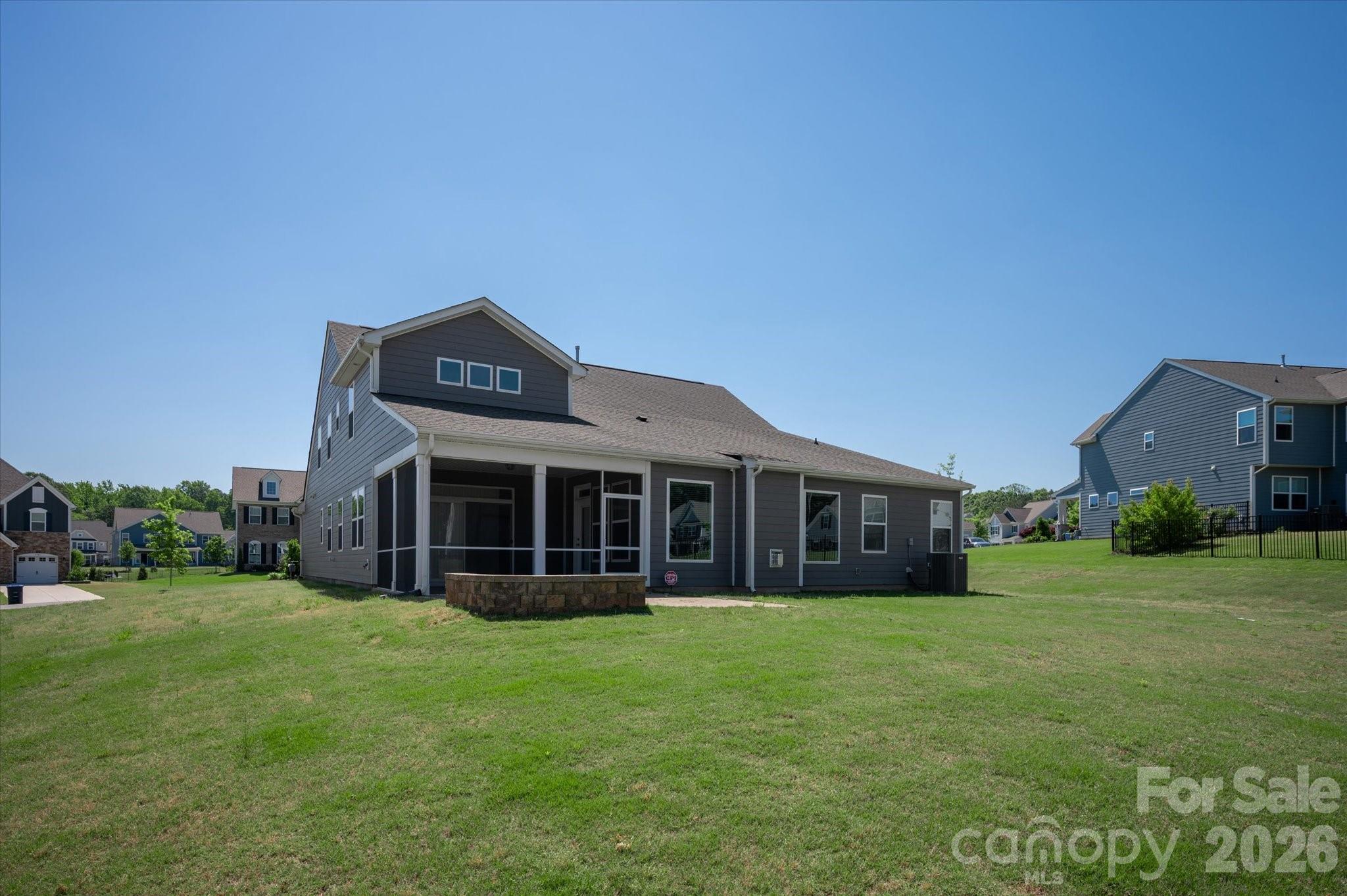 507 Yucatan Drive — Waxhaw