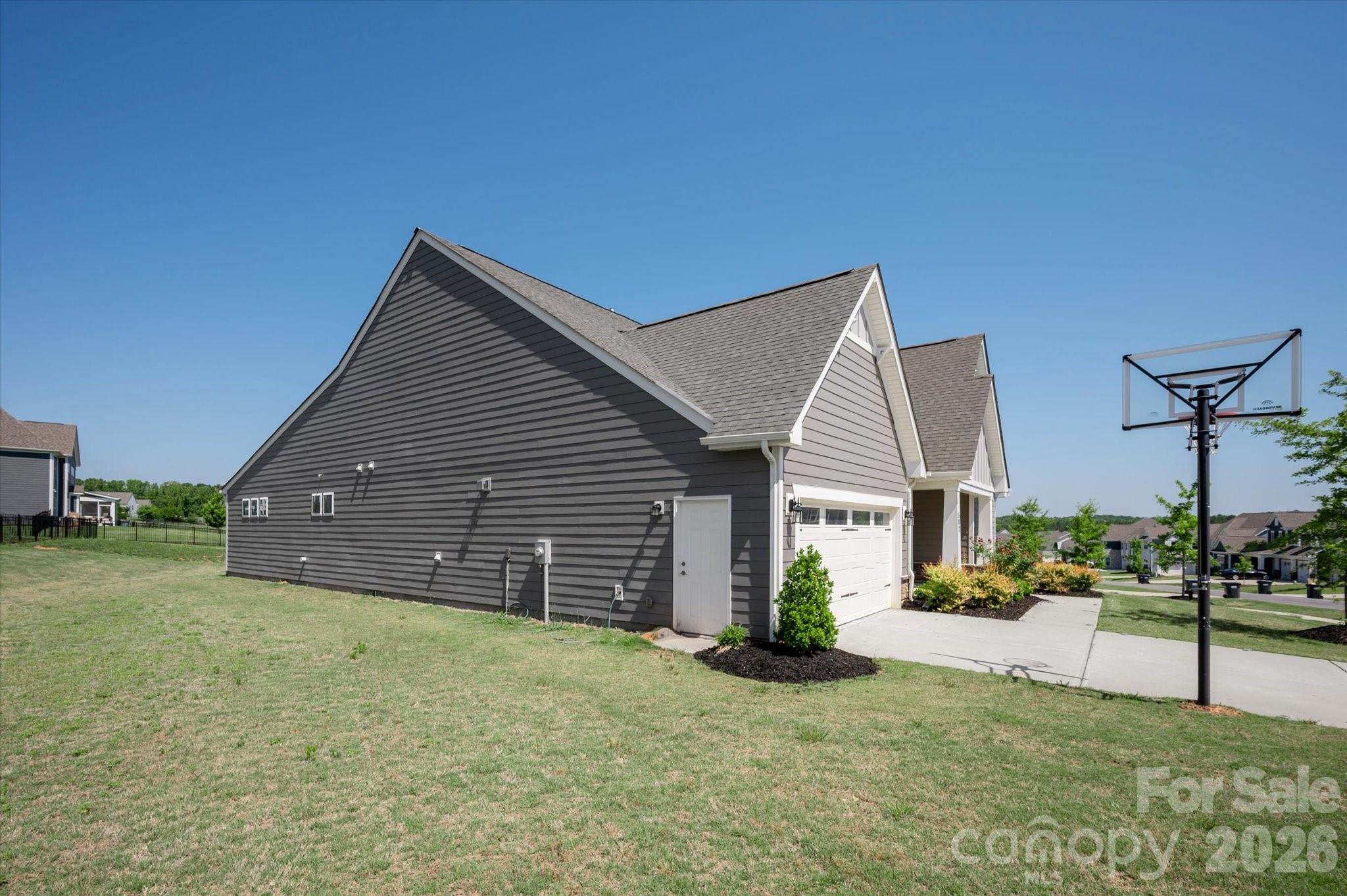 507 Yucatan Drive — Waxhaw