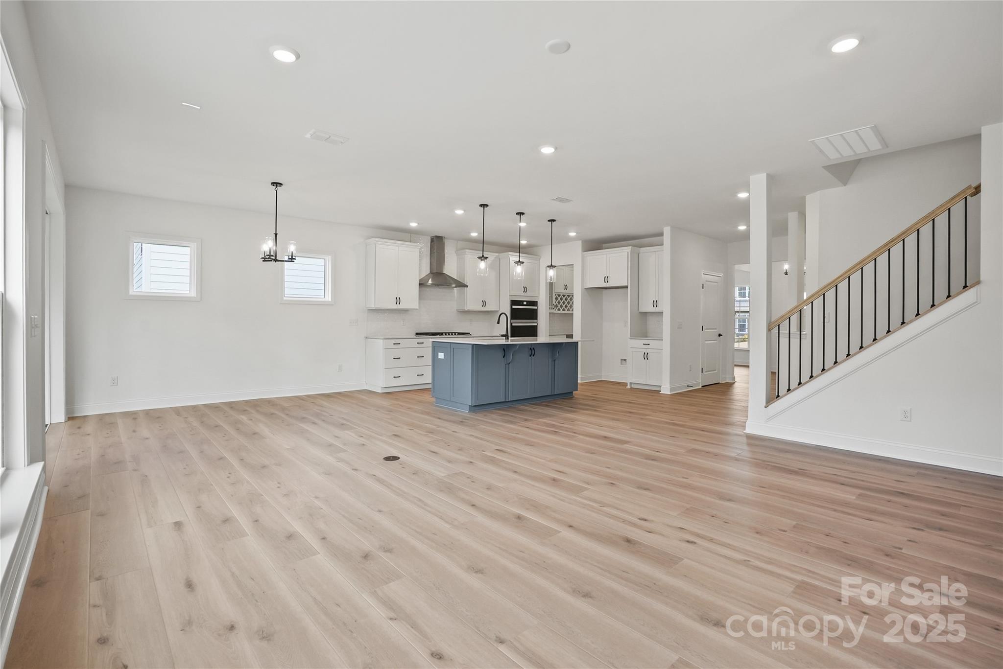 2020 Waxhaw Crossing Drive — Waxhaw