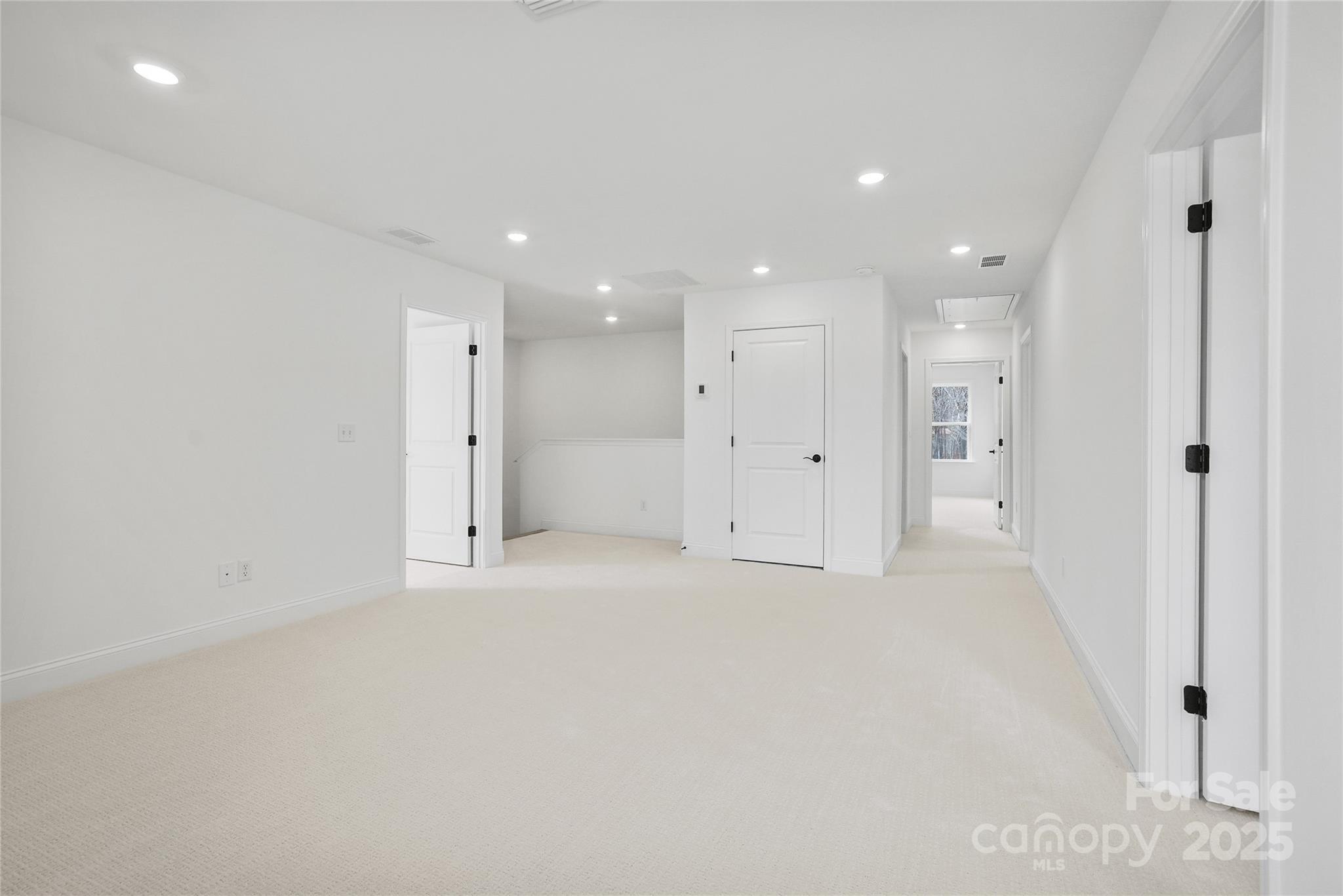 2020 Waxhaw Crossing Drive — Waxhaw
