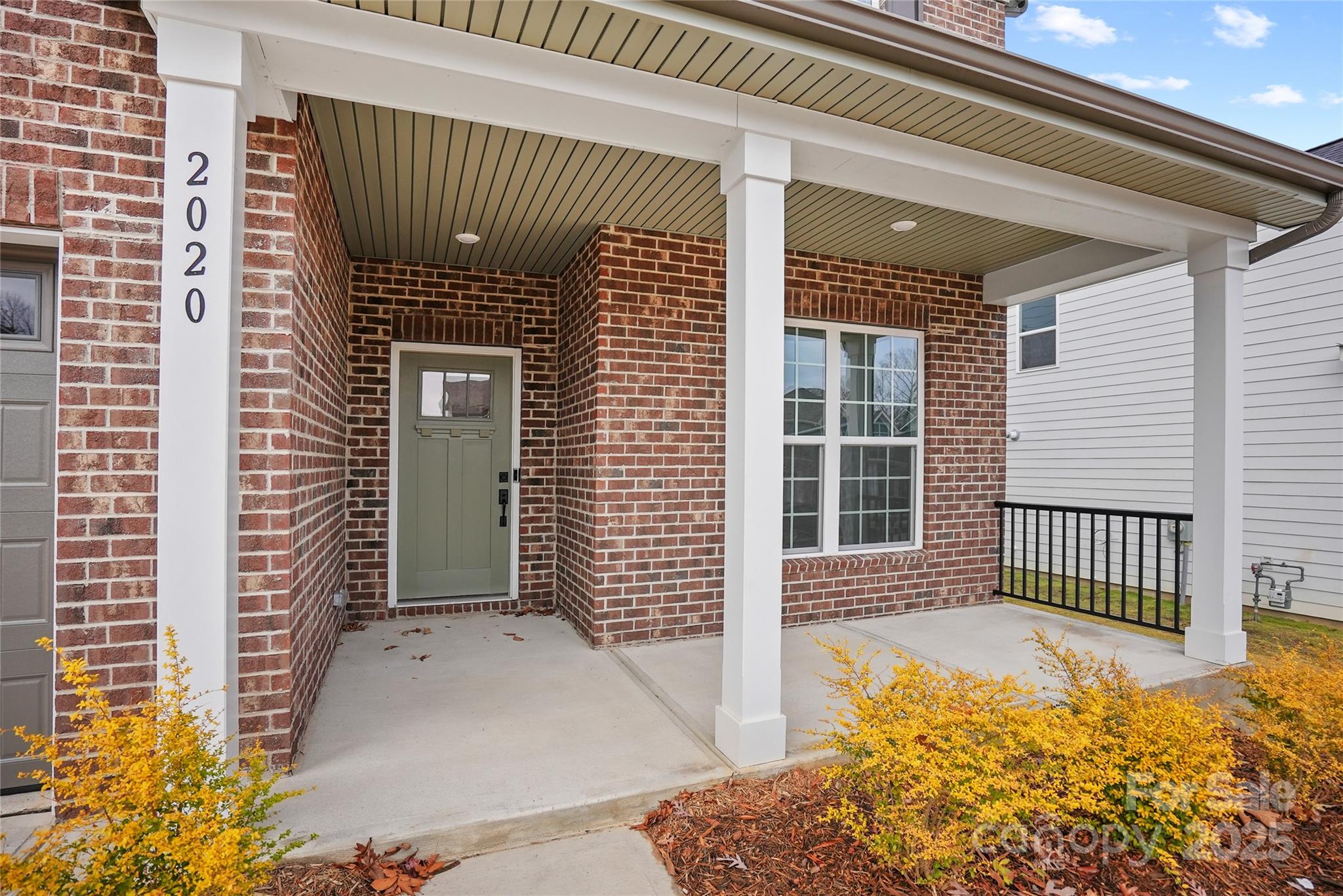 2020 Waxhaw Crossing Drive — Waxhaw