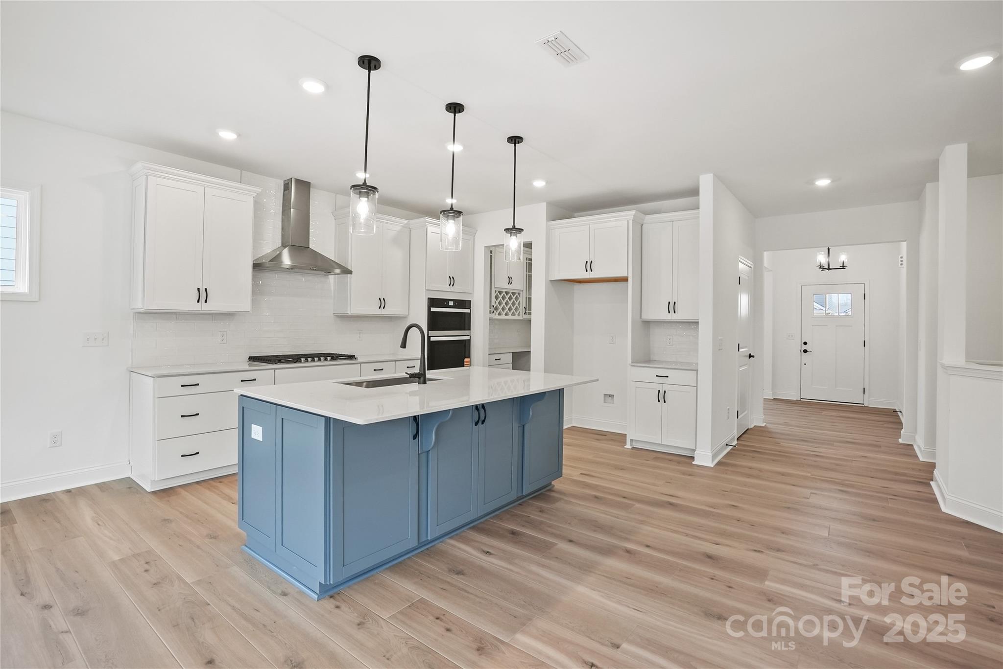 2020 Waxhaw Crossing Drive — Waxhaw