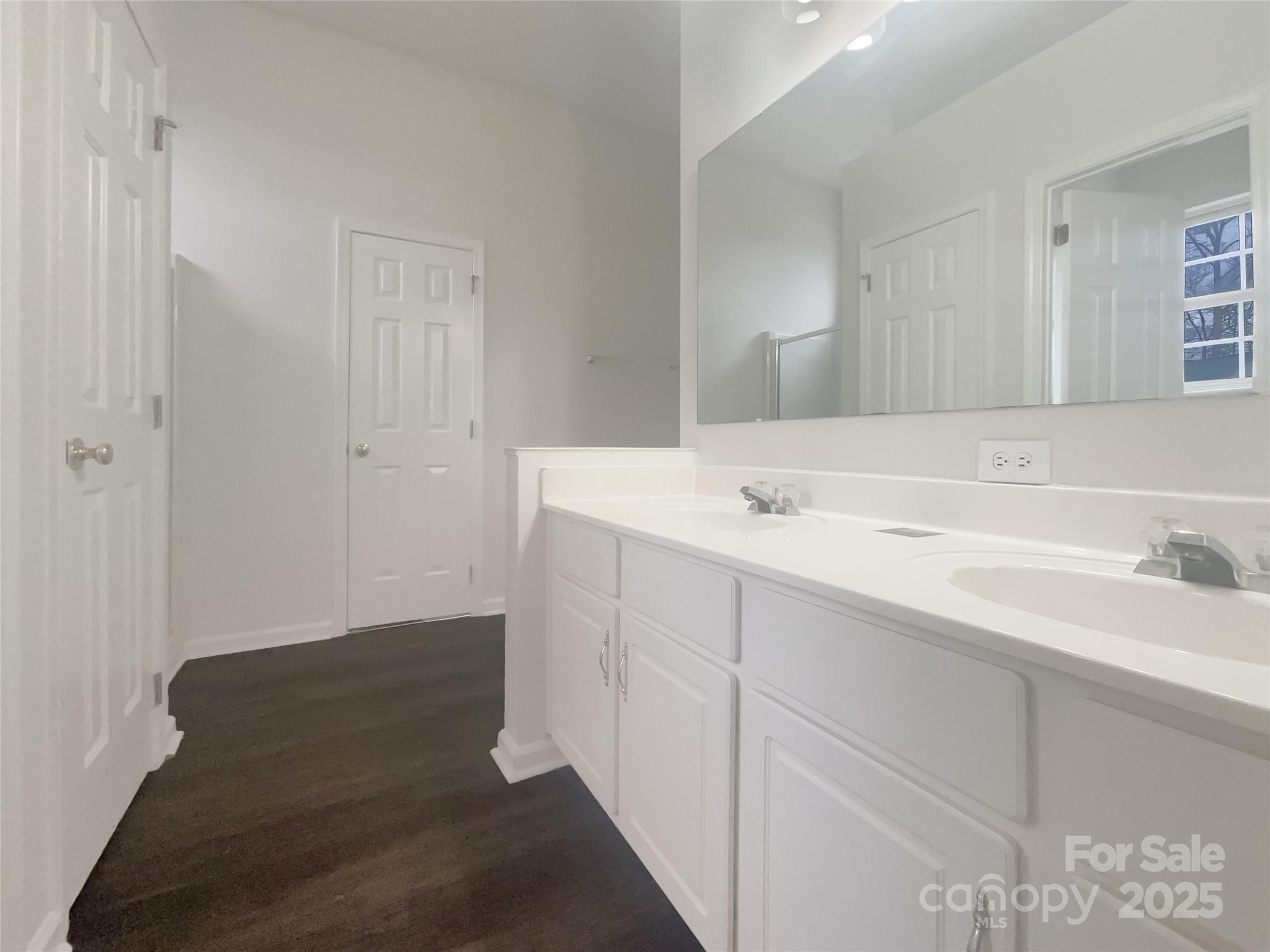 121 Shining Armor Court — Mooresville