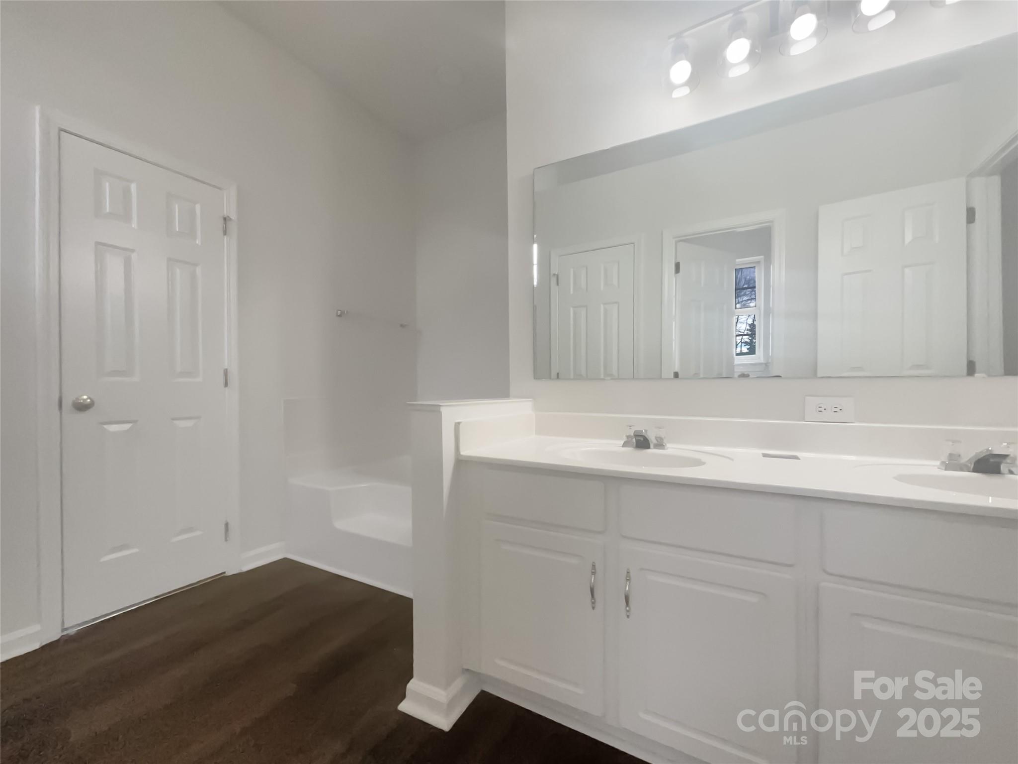 121 Shining Armor Court — Mooresville