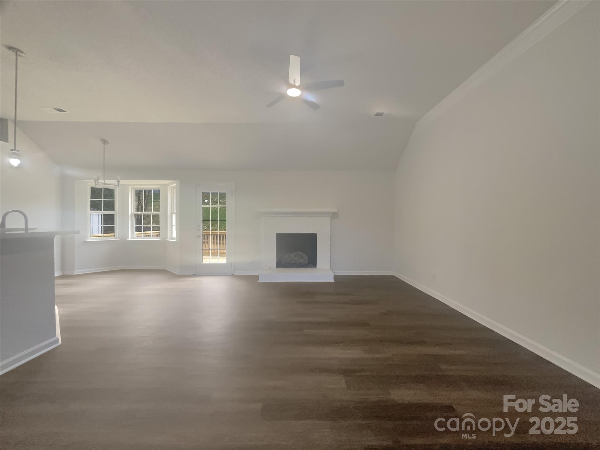 121 Shining Armor Court — Mooresville