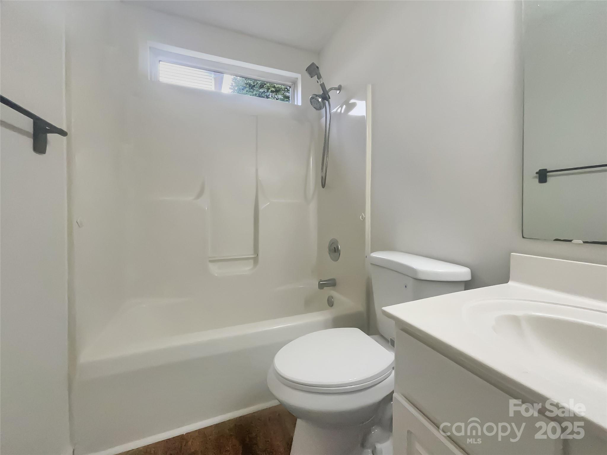 121 Shining Armor Court — Mooresville