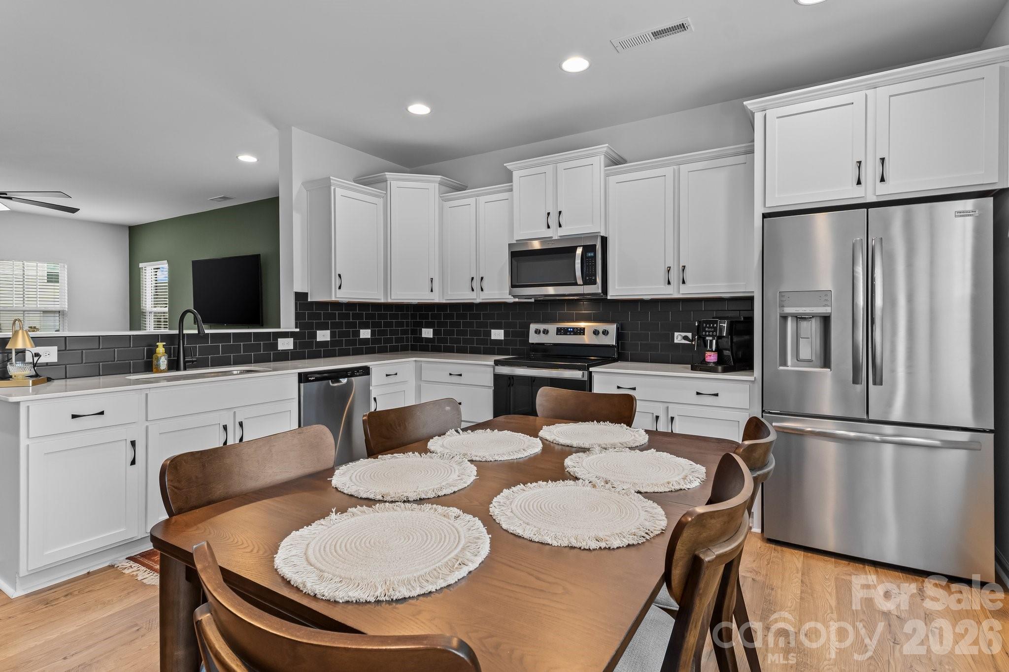 120 Slalom Street — Statesville