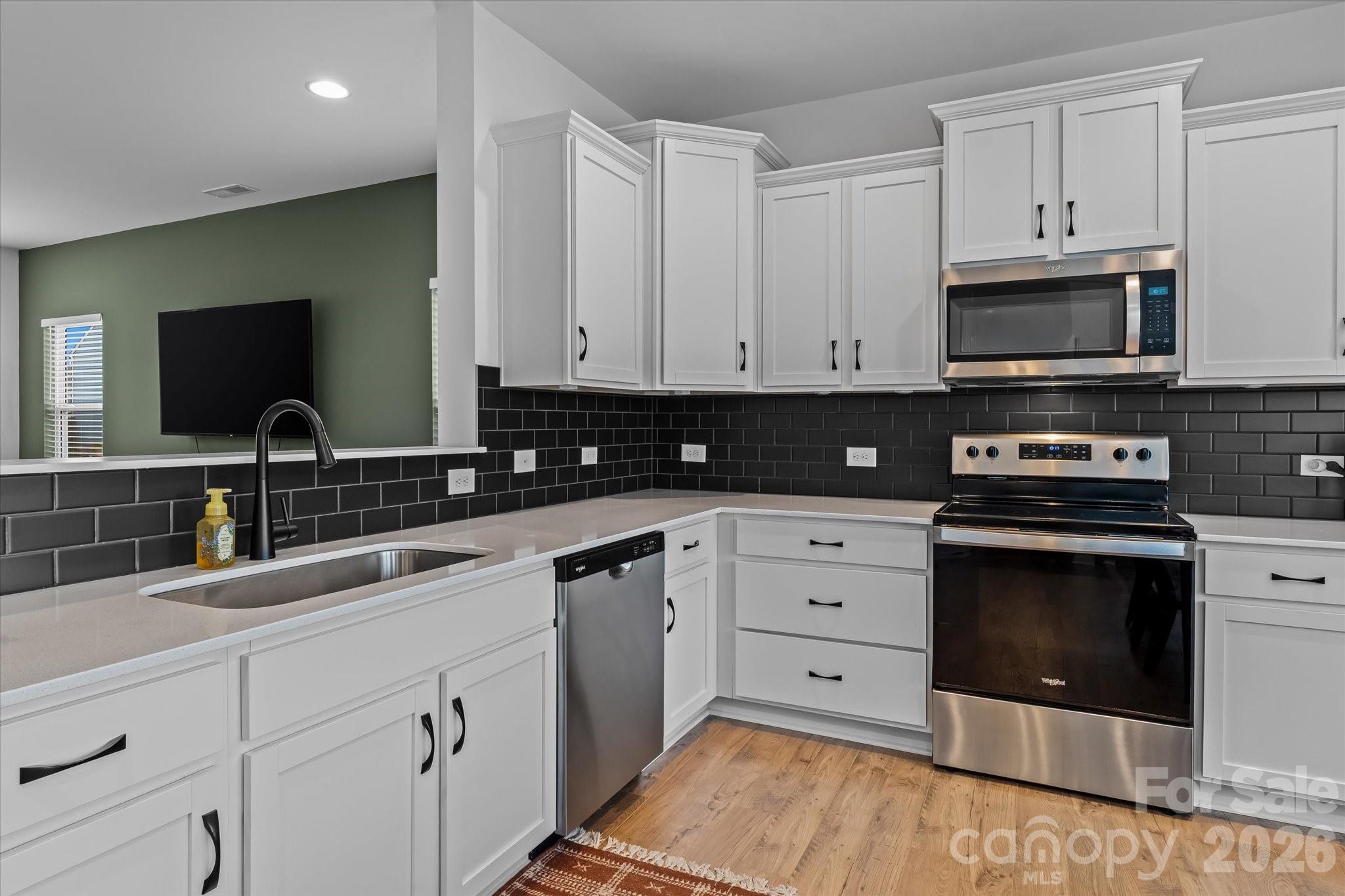 120 Slalom Street — Statesville