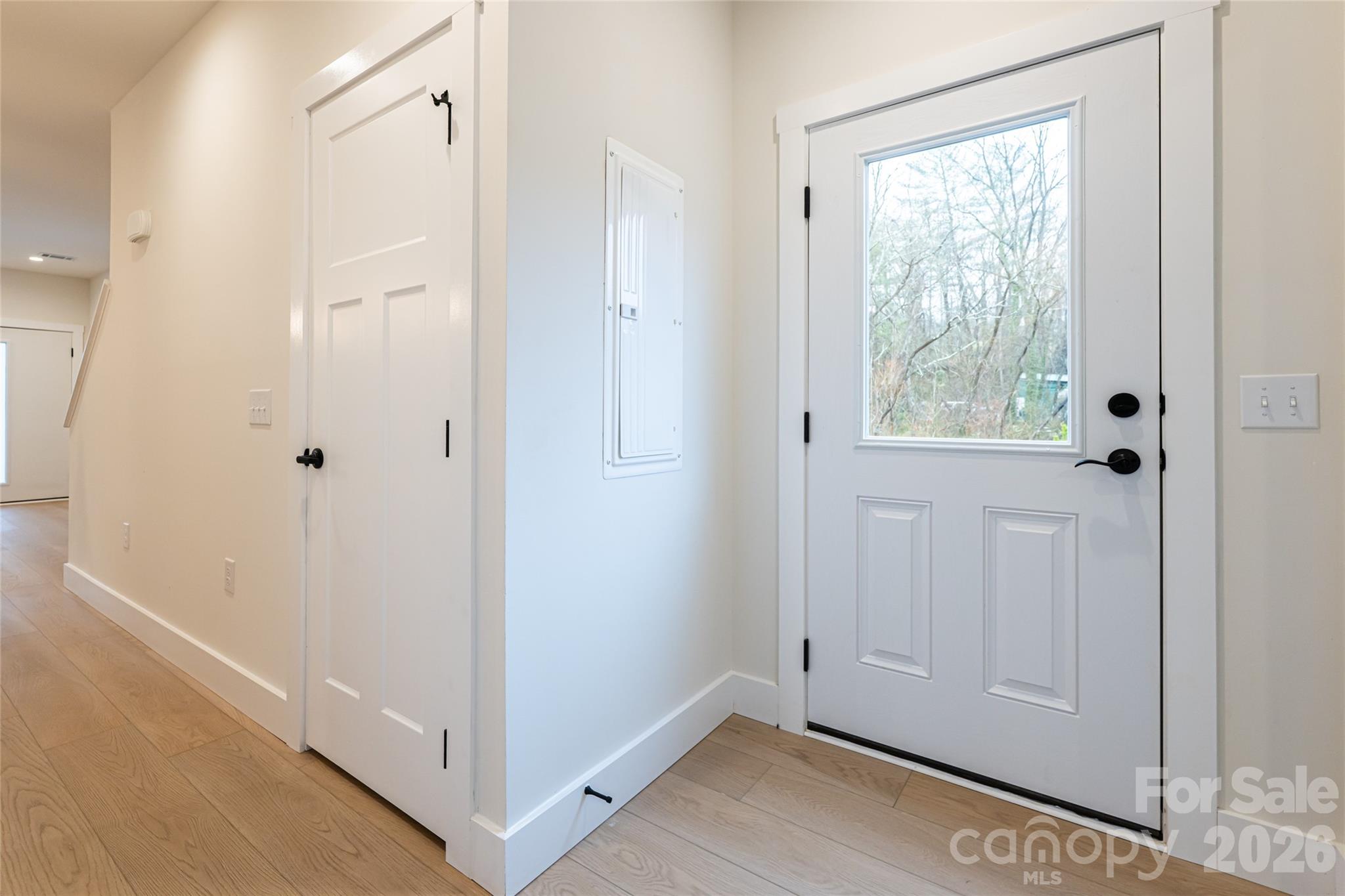 10 Wyndom Lane — Asheville
