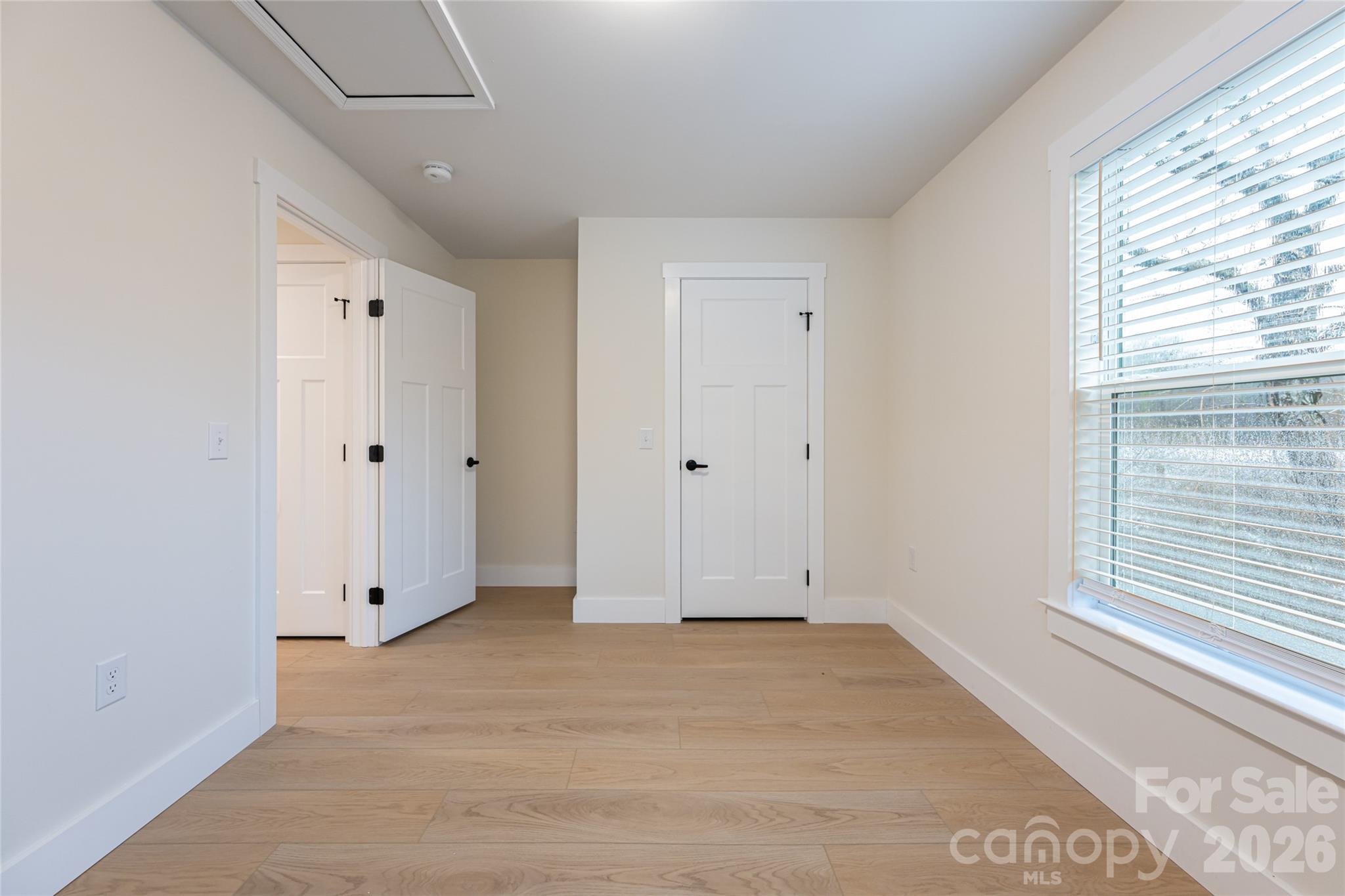 10 Wyndom Lane — Asheville
