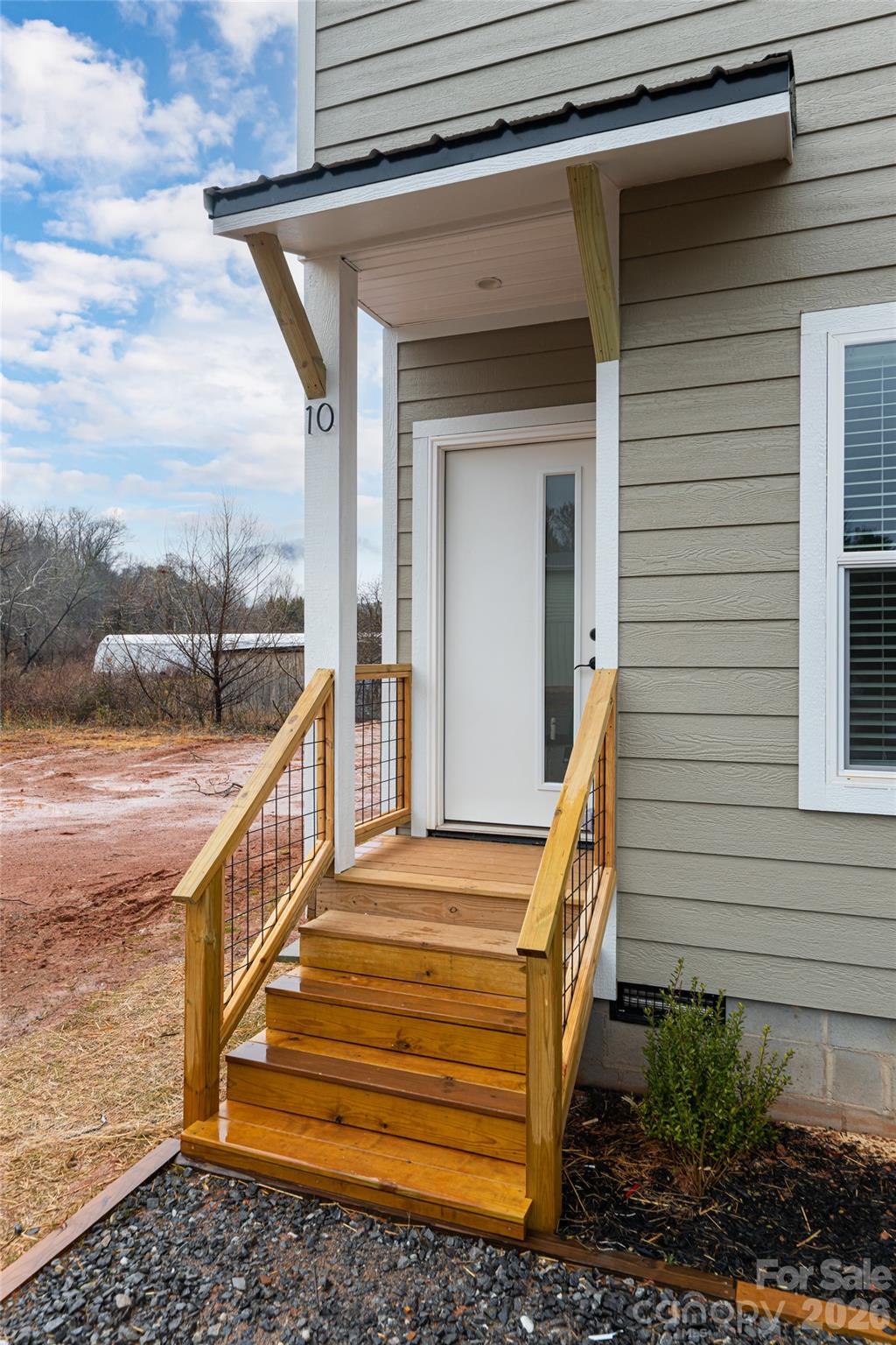 10 Wyndom Lane — Asheville