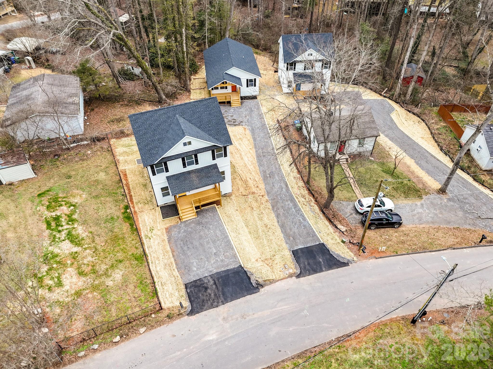 155 Shadowlawn Drive — Asheville